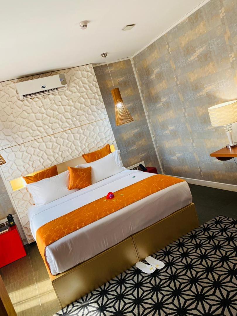 Double Room with Pool View