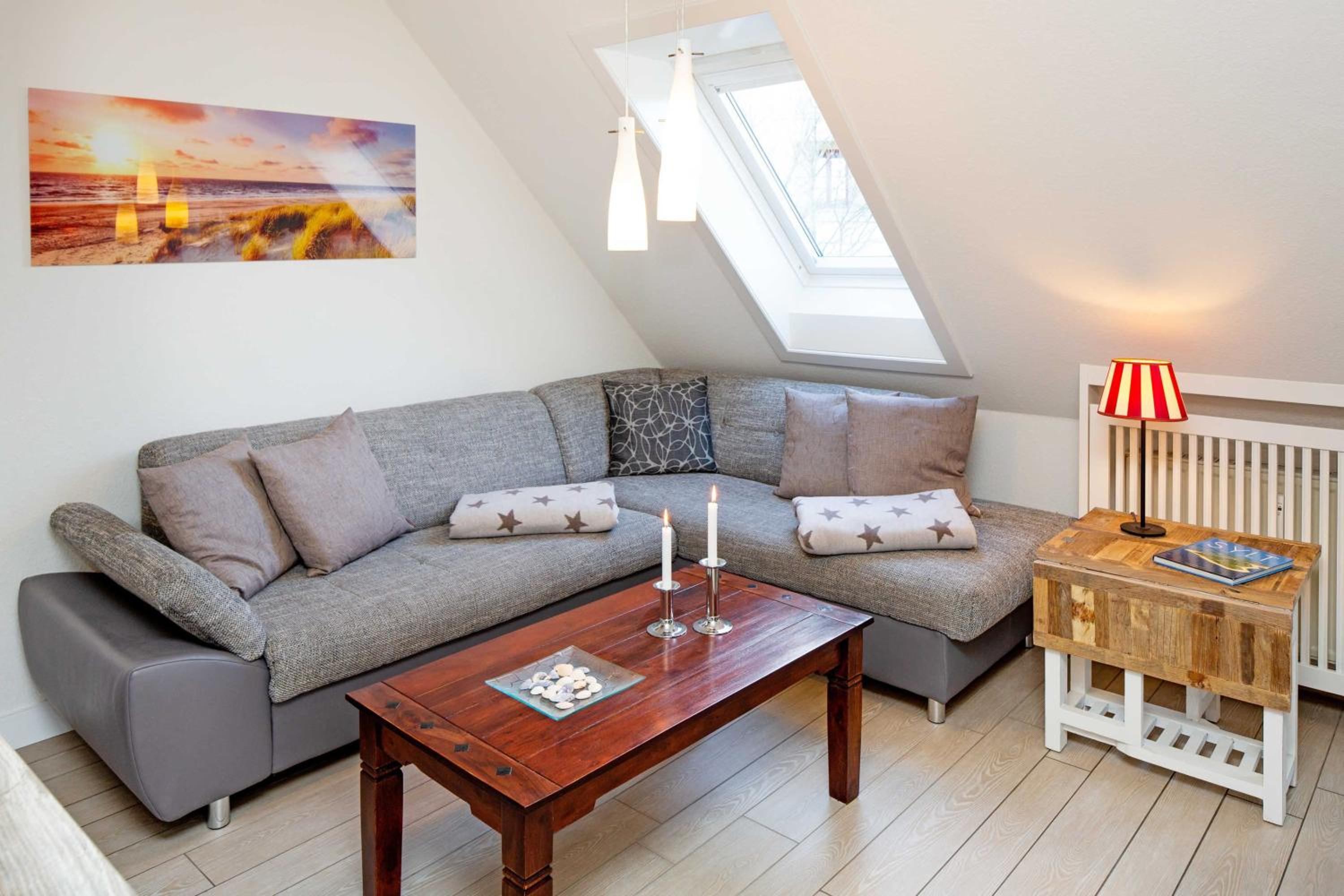 Two-Bedroom Apartment with Balcony photo 1