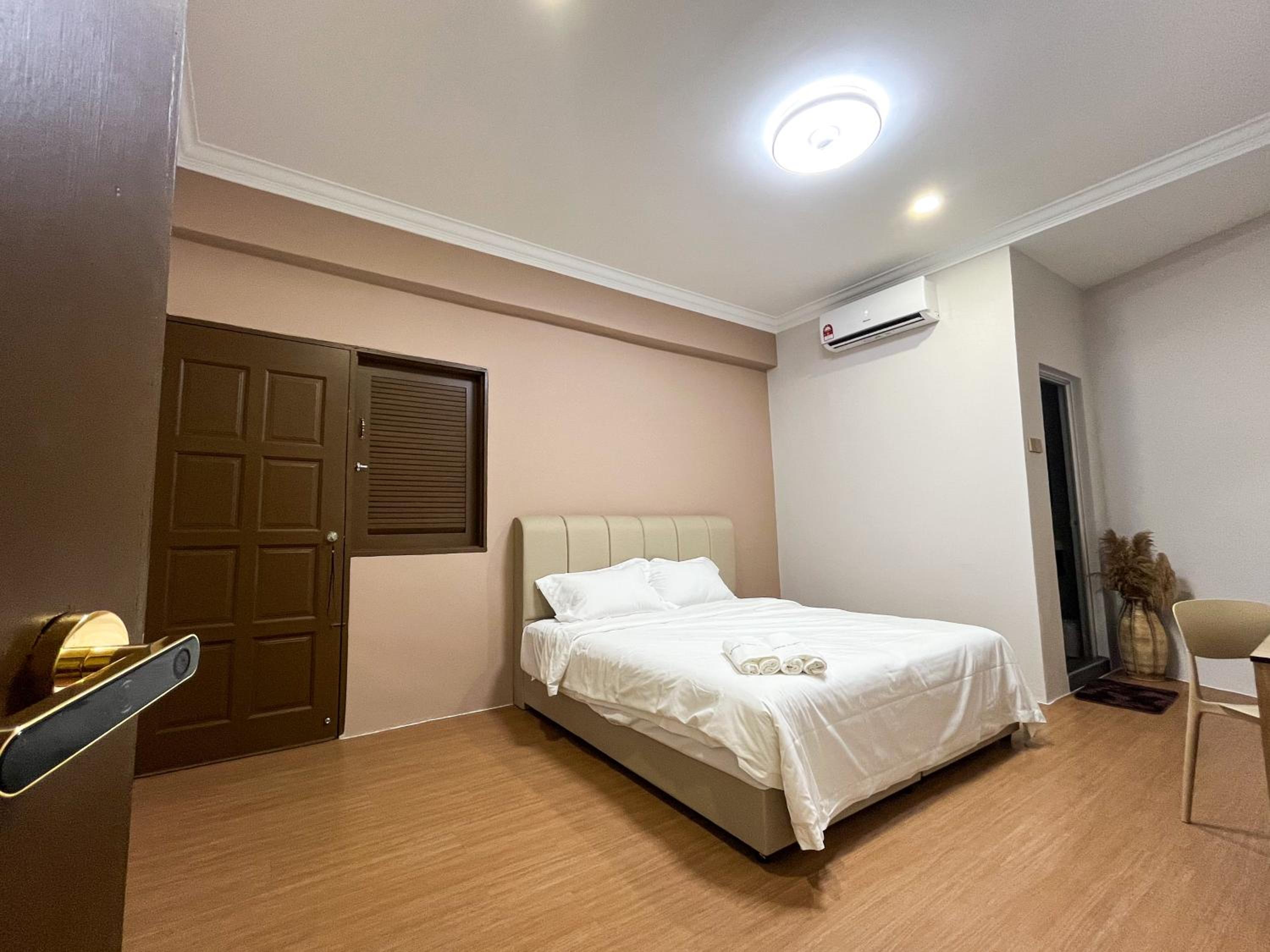 Double Room with Balcony photo 1
