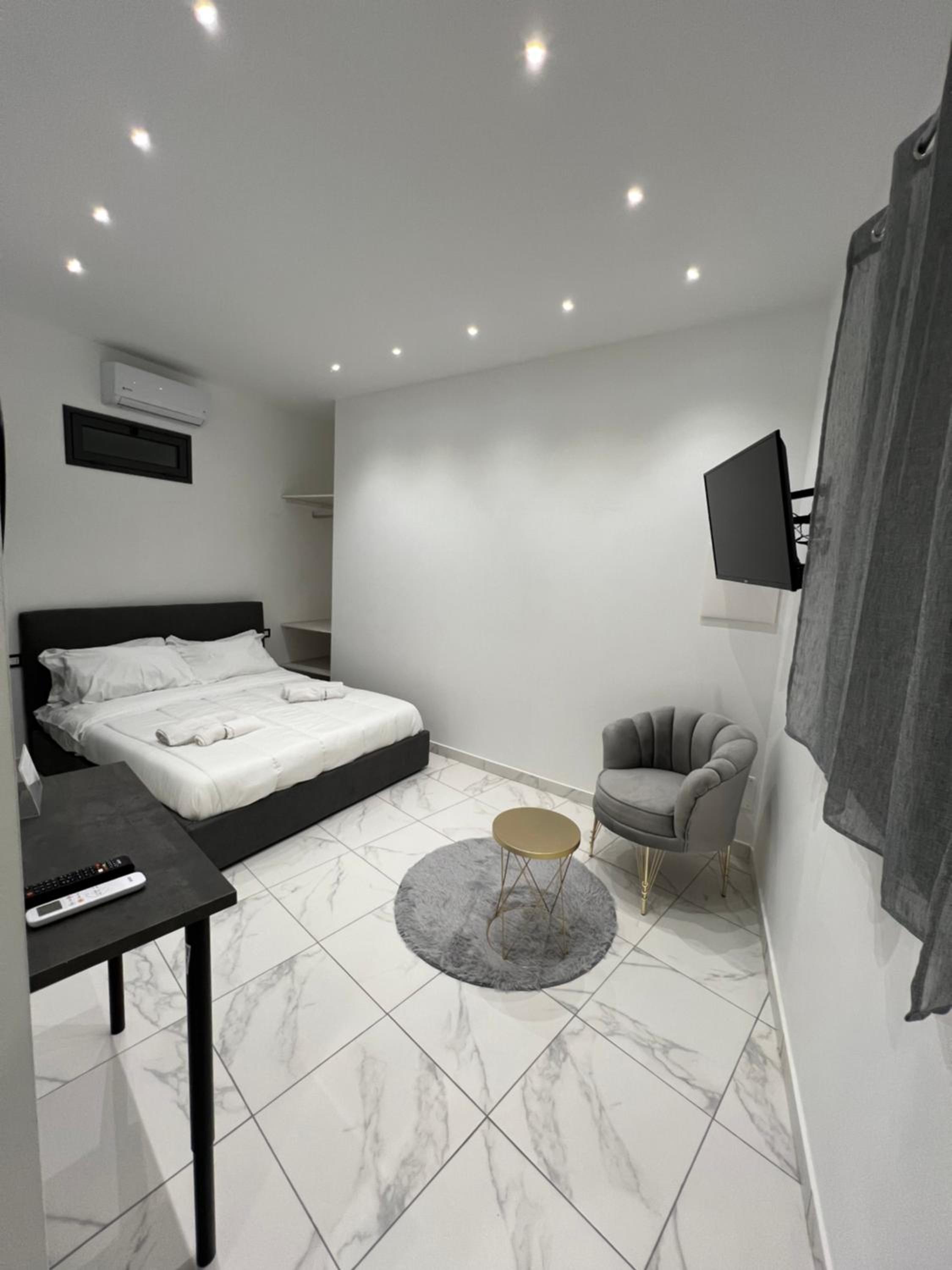 Large Double Room