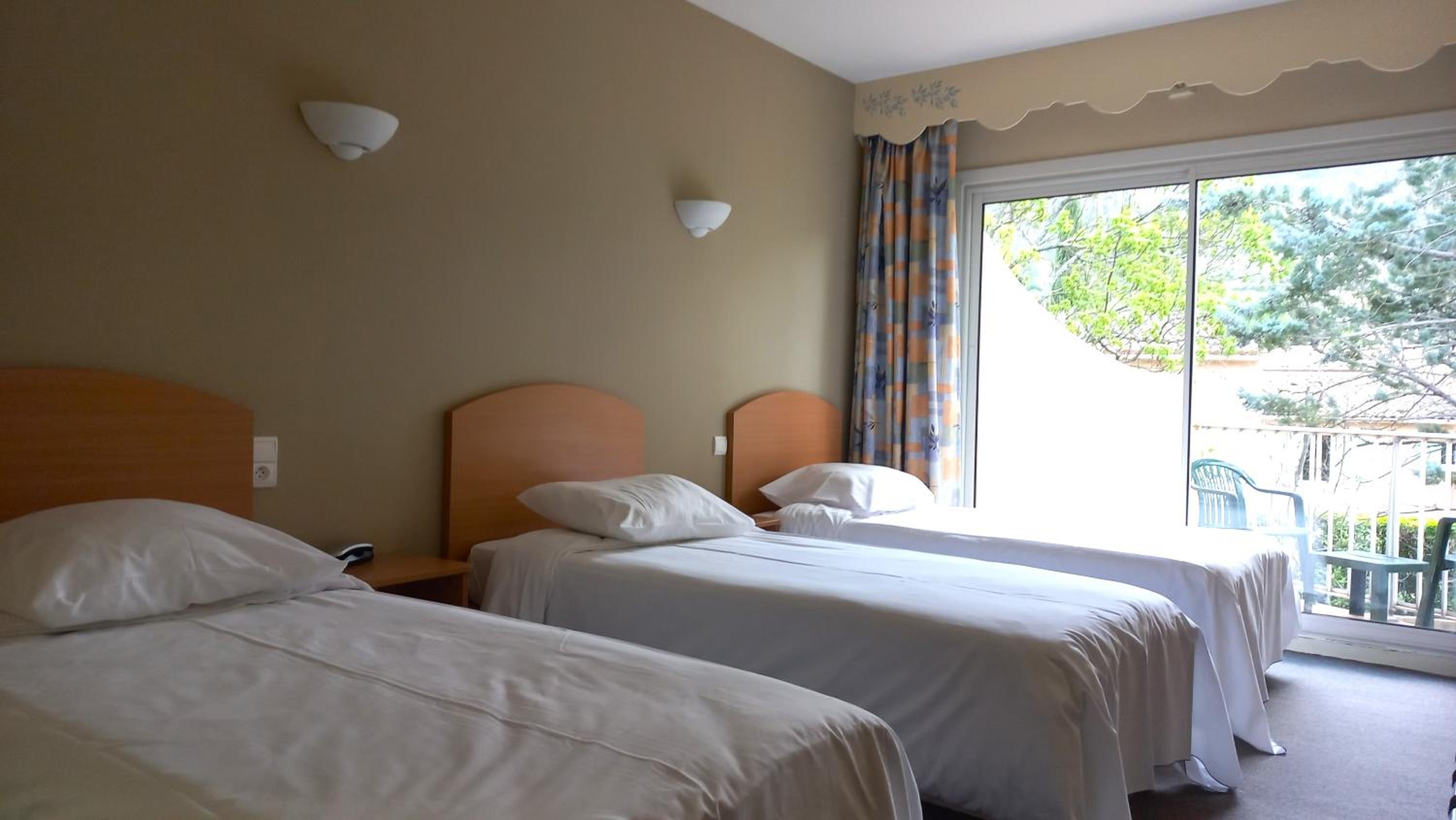 Superior Triple Room