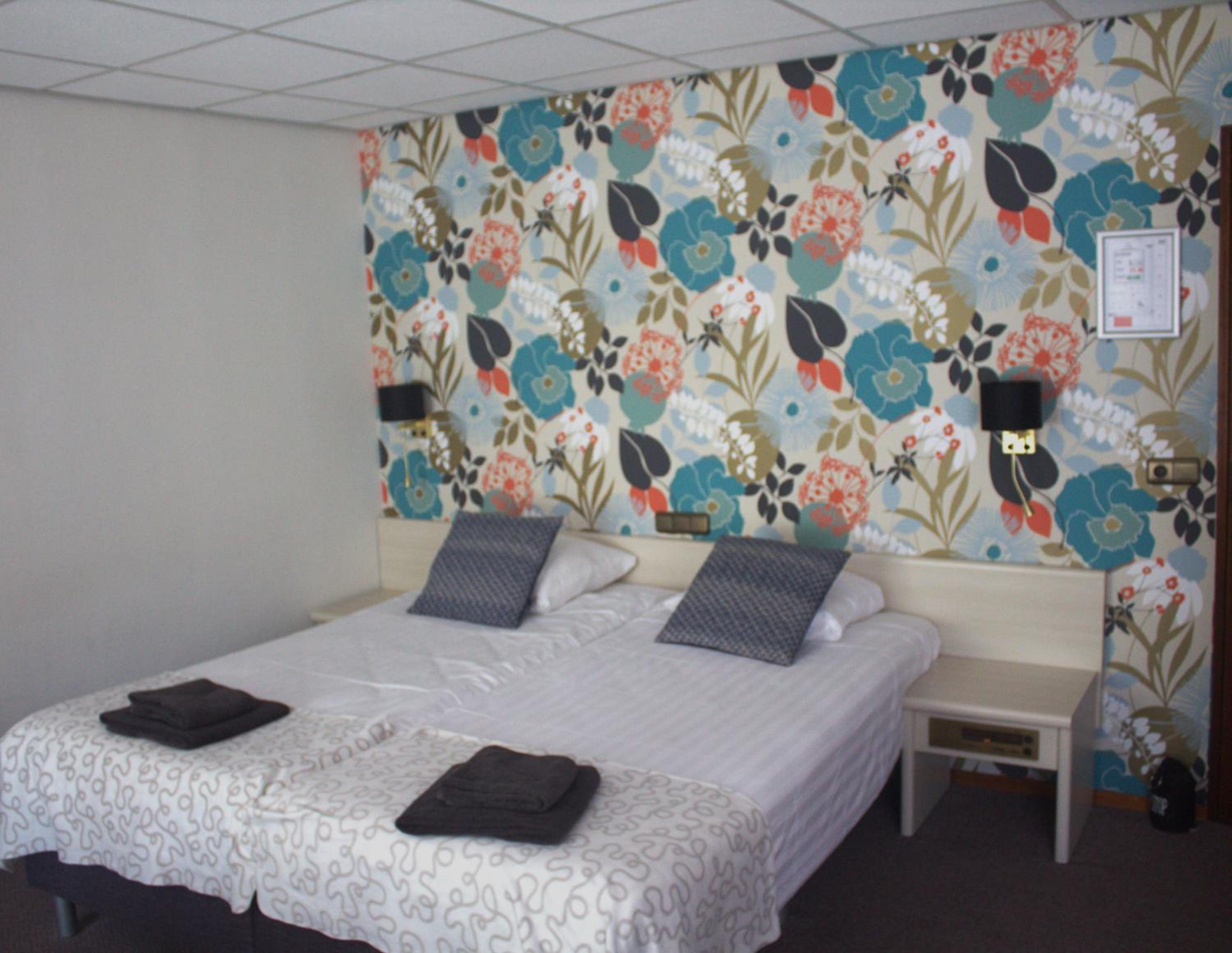 Family Room photo 2