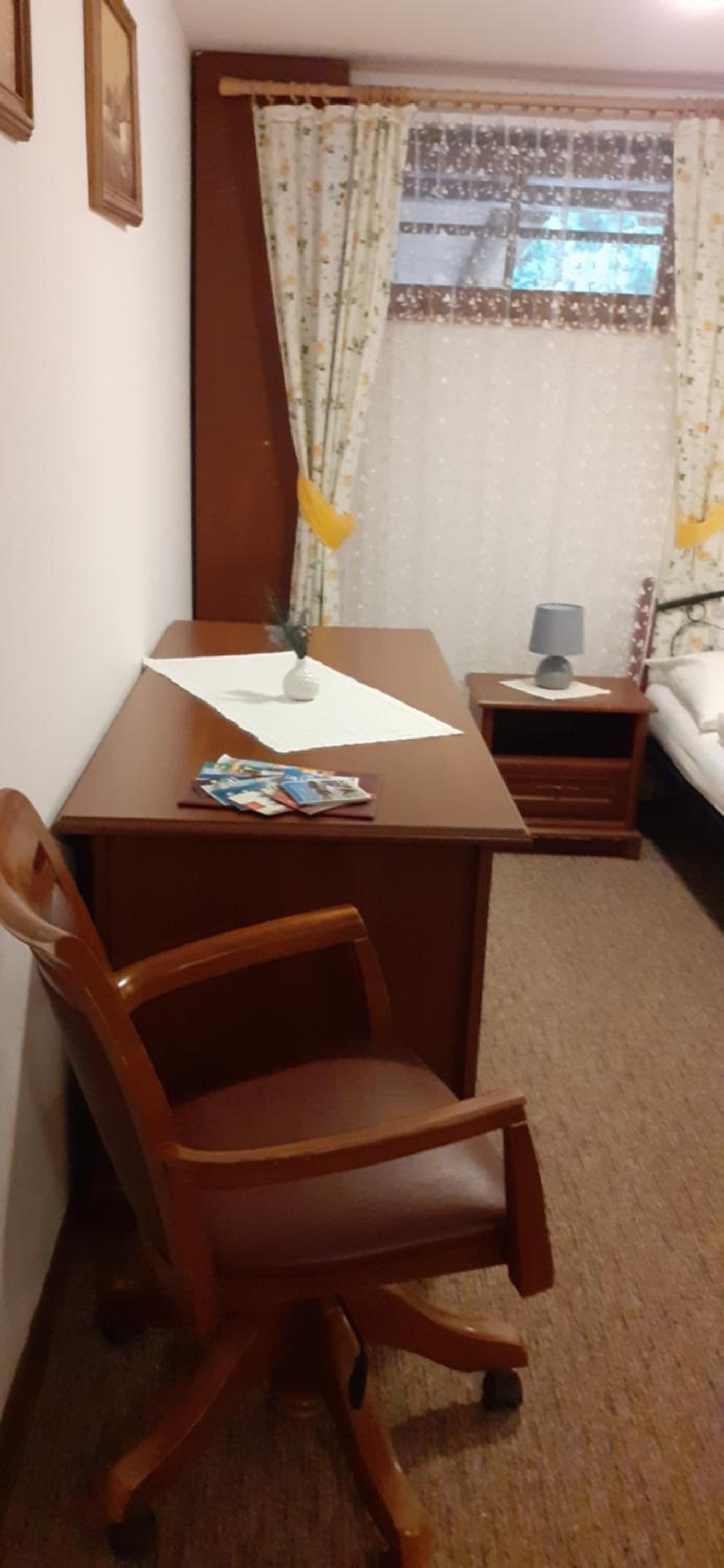 Double Room - Photo 4