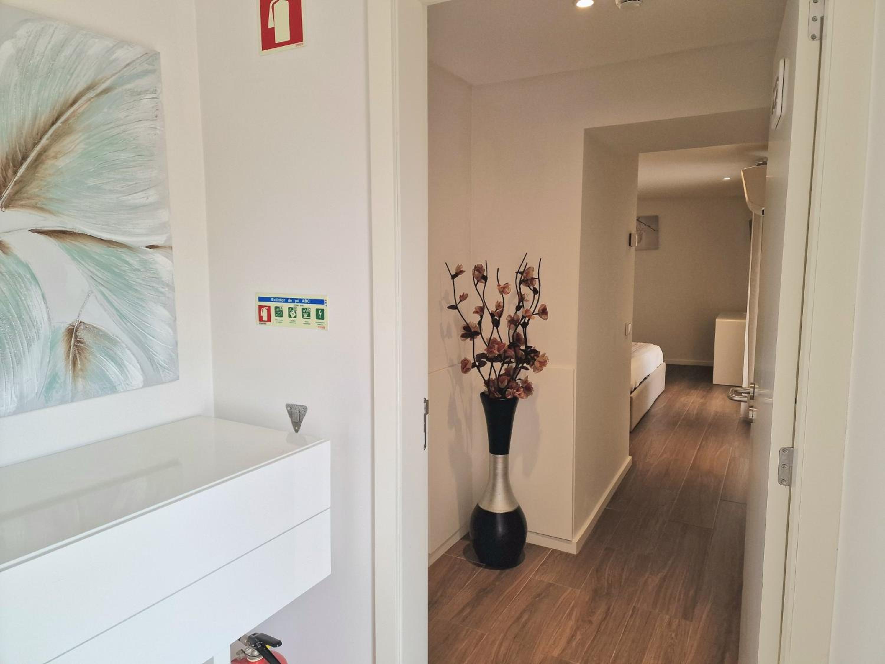 Double Room - Photo 2