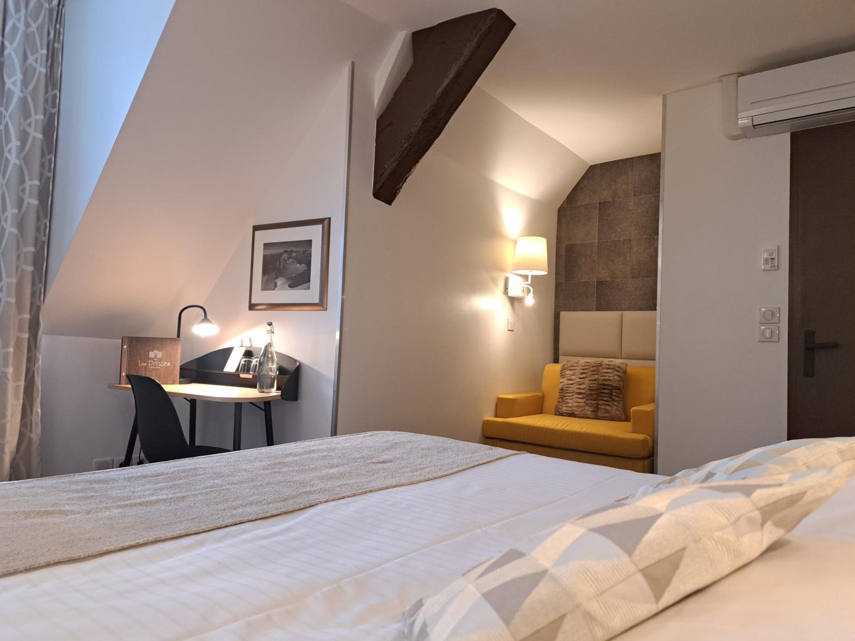 Triple Room - Photo 8