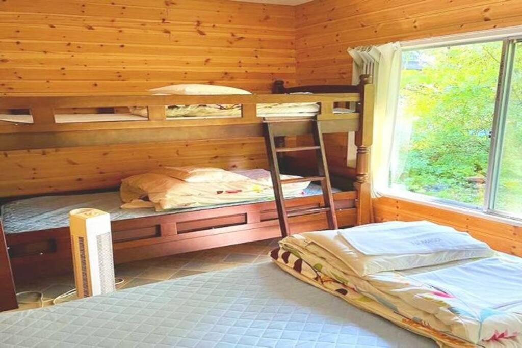 Three-Bedroom House photo 1