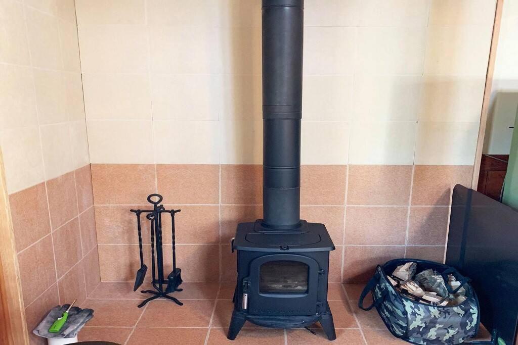 Three-Bedroom House photo 2