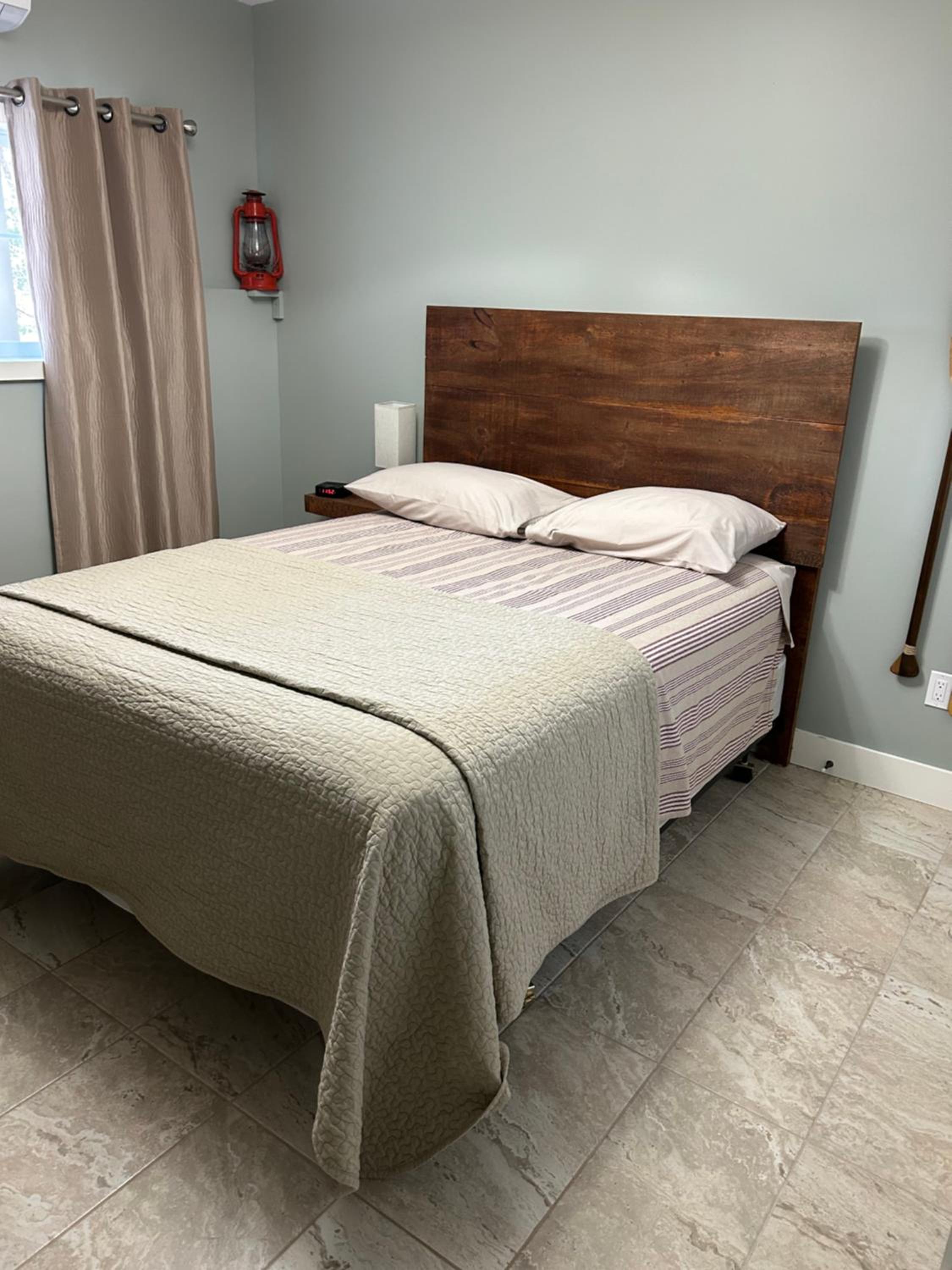 Standard Queen Room photo 1