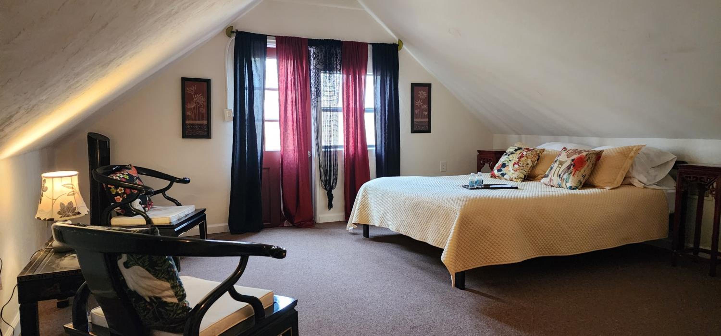 Queen Room - Photo 3
