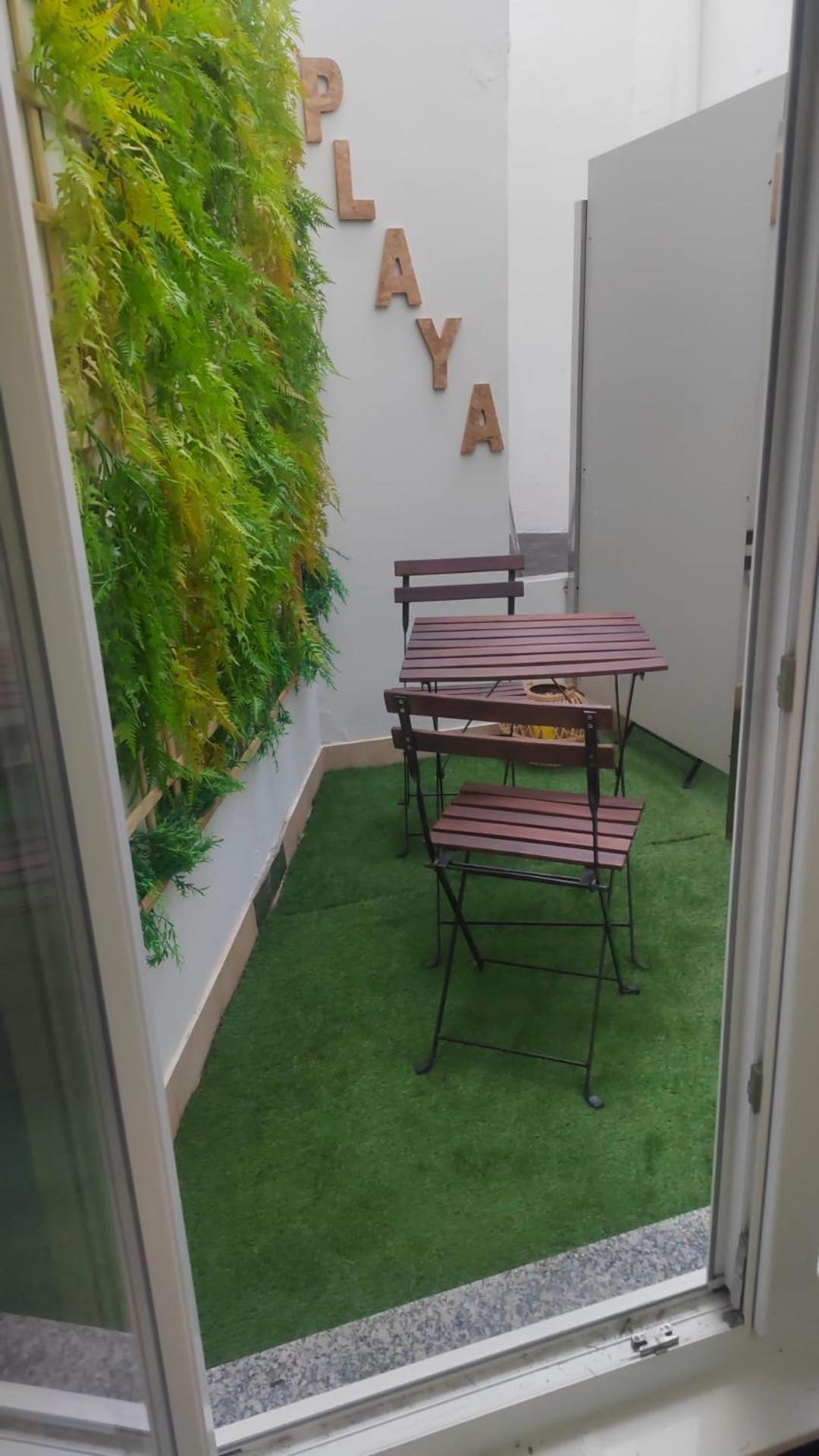 Double Room with 2 Beds with Courtyard View photo 2