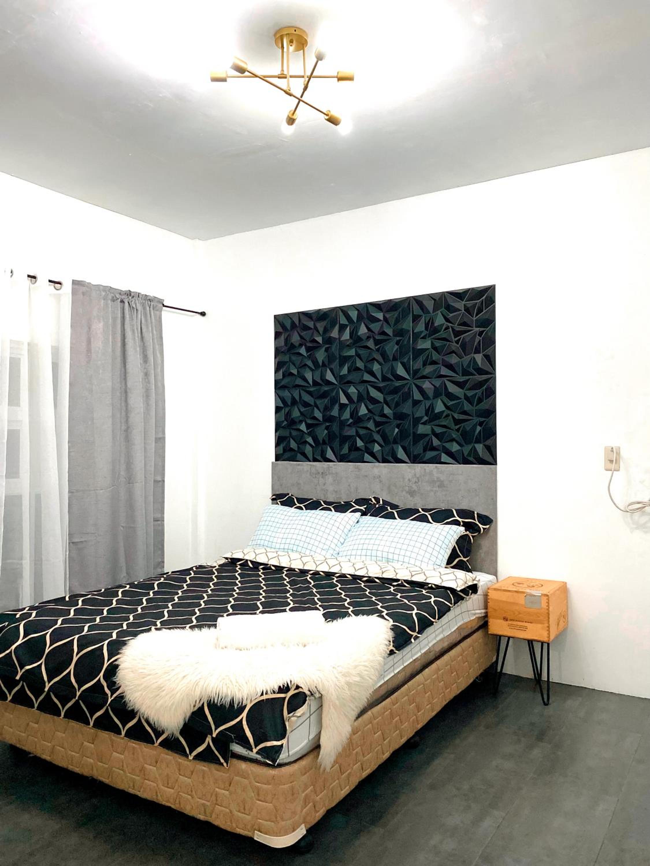 Deluxe Room (2 Adults + 1 Child) photo 1