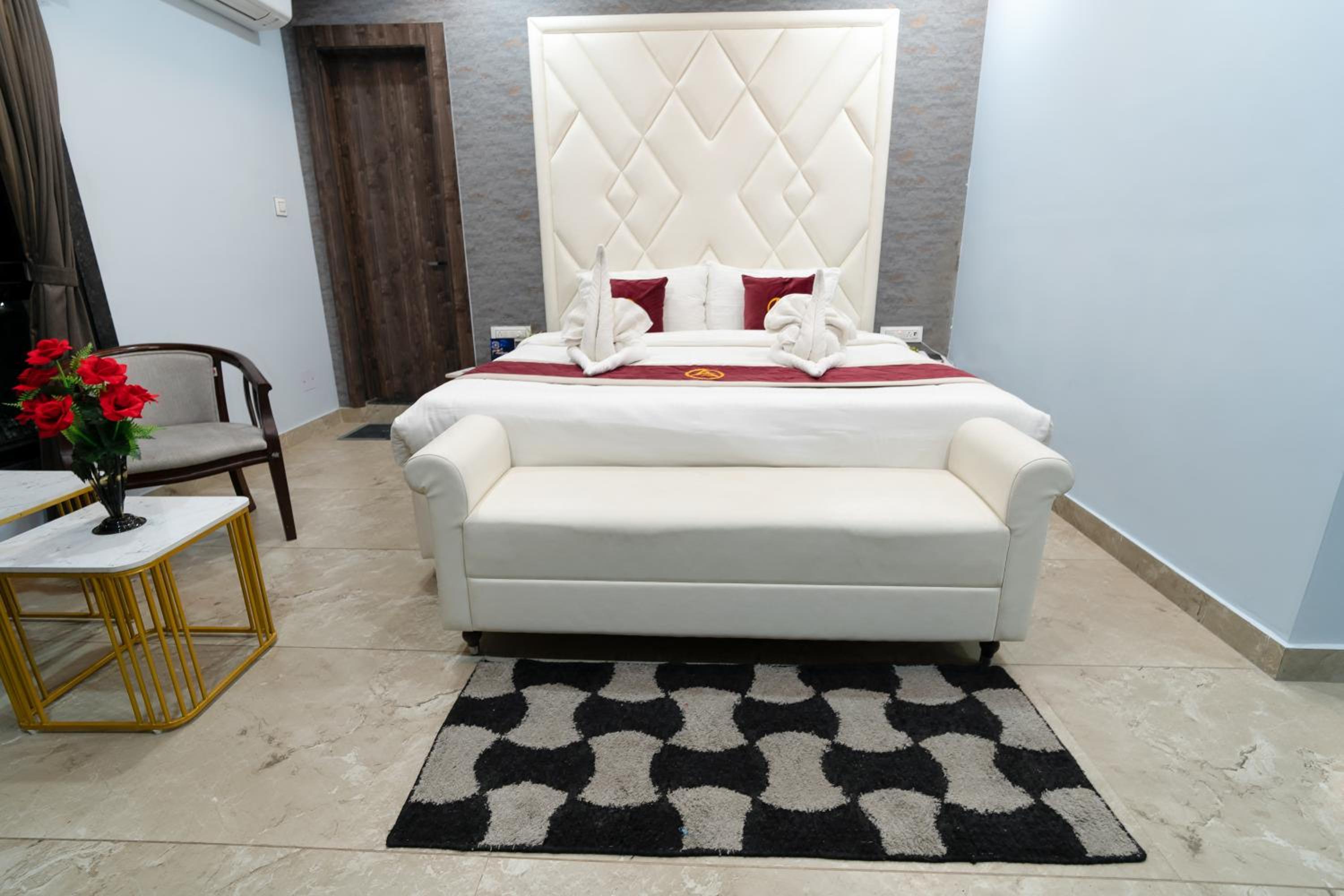 Deluxe Double Room - Photo 7
