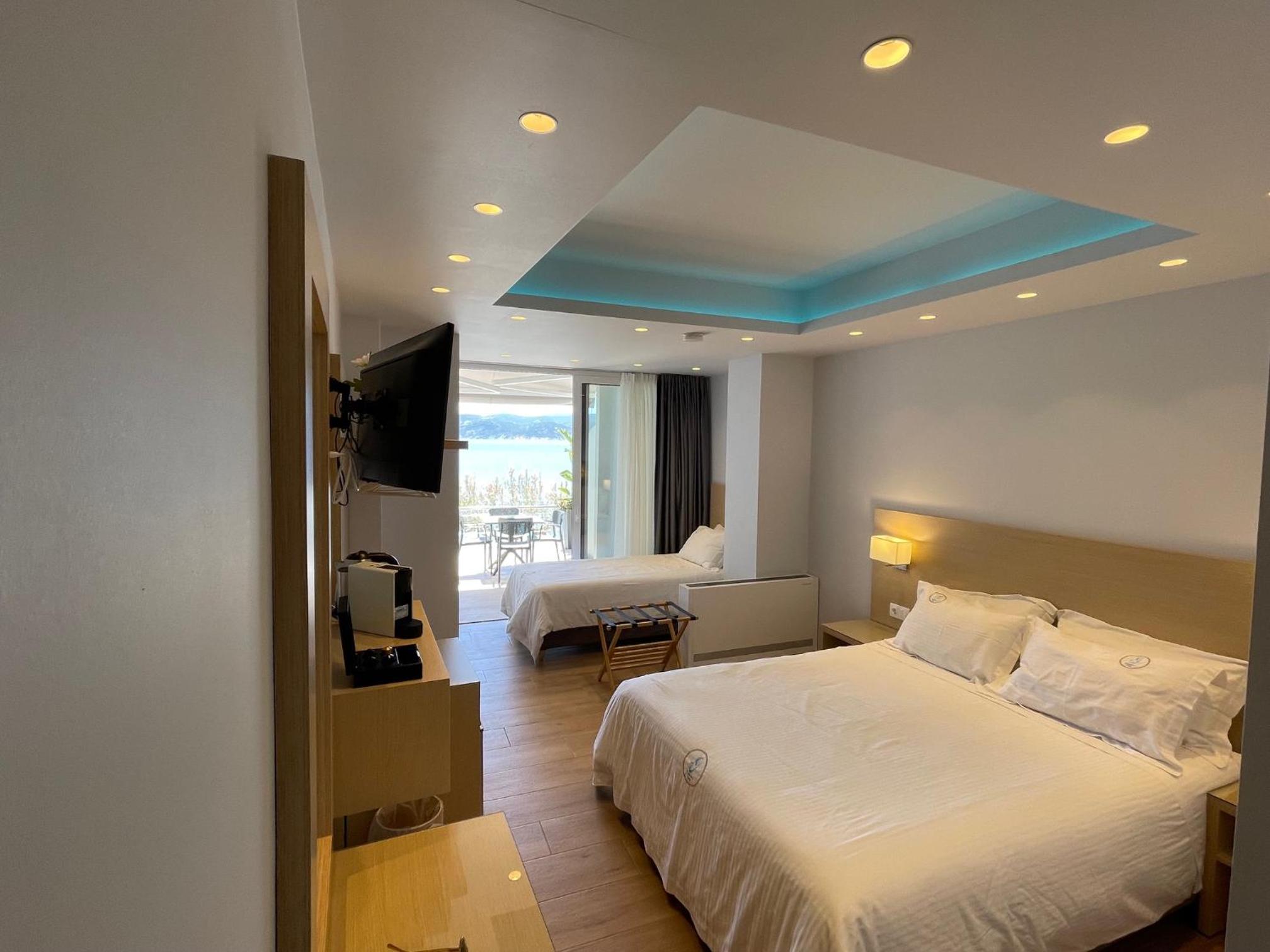 Executive Triple Room