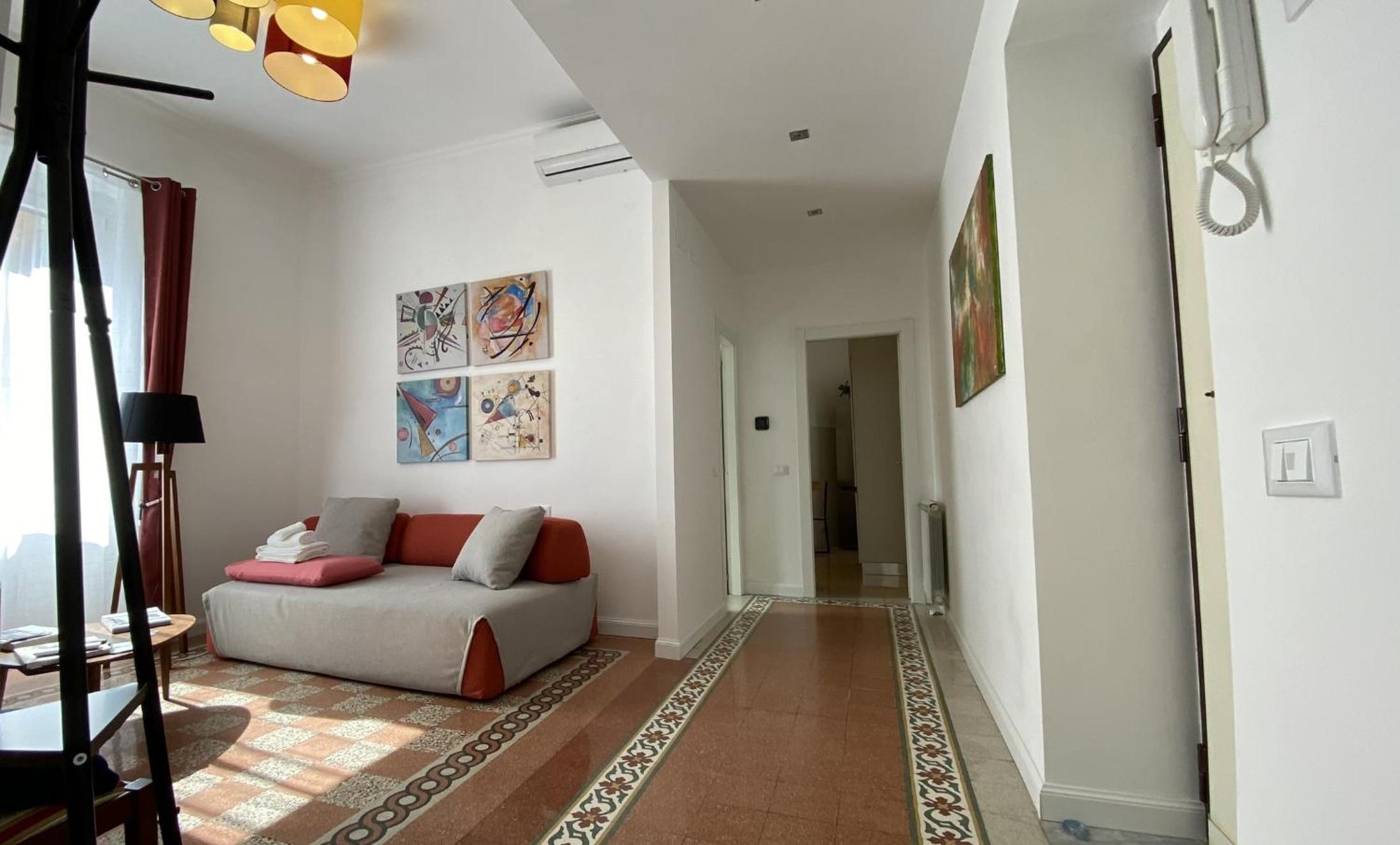 One-Bedroom Apartment