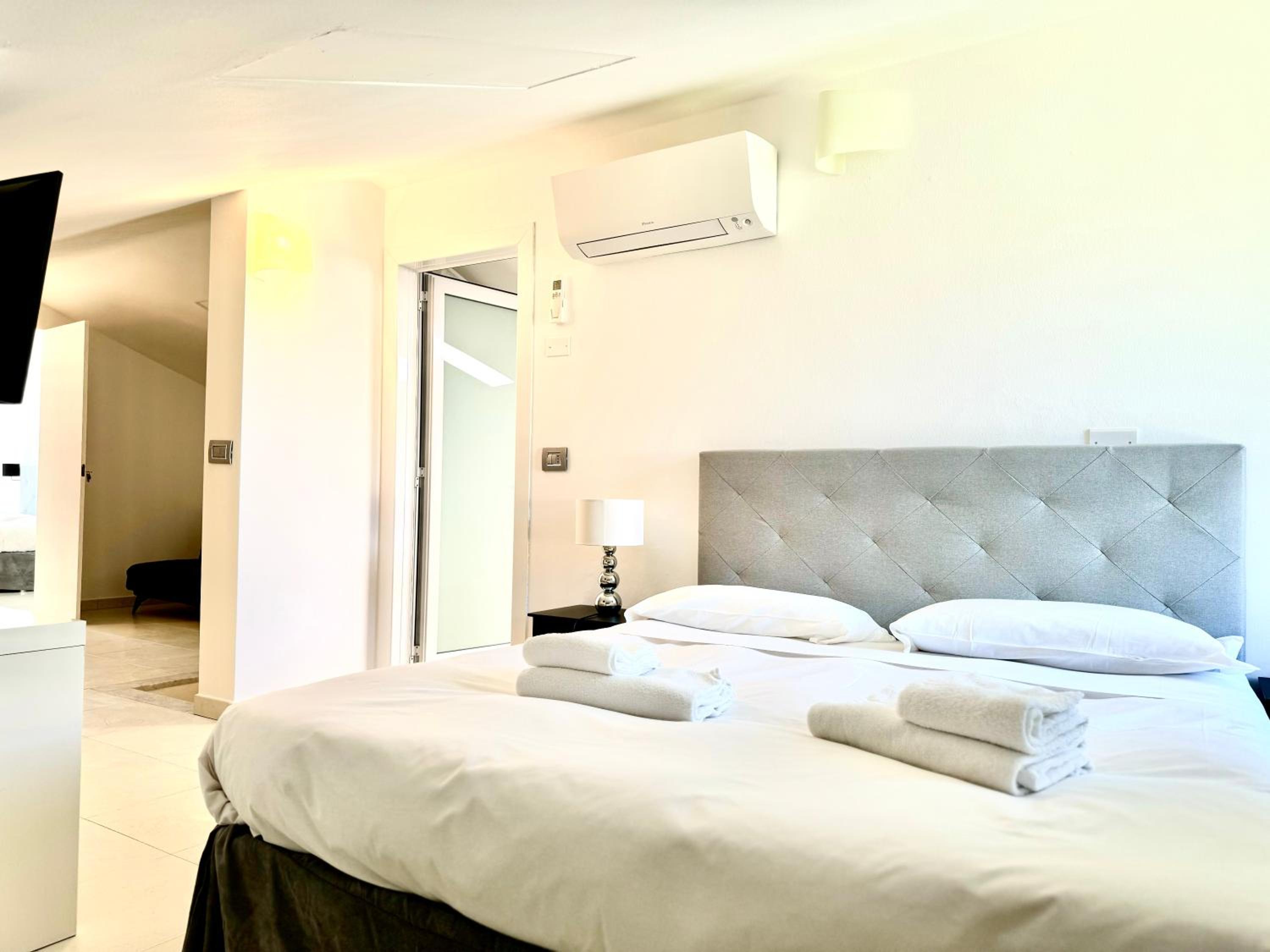 Executive Suite photo 2