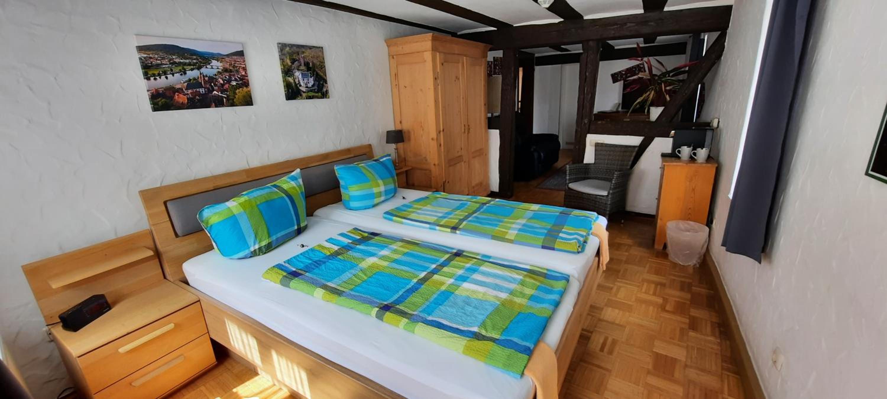 Standard Double Room - Photo 13