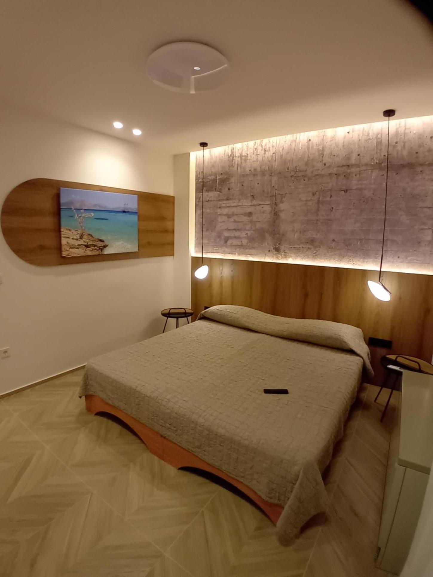 Two-Bedroom Apartment - Photo 16