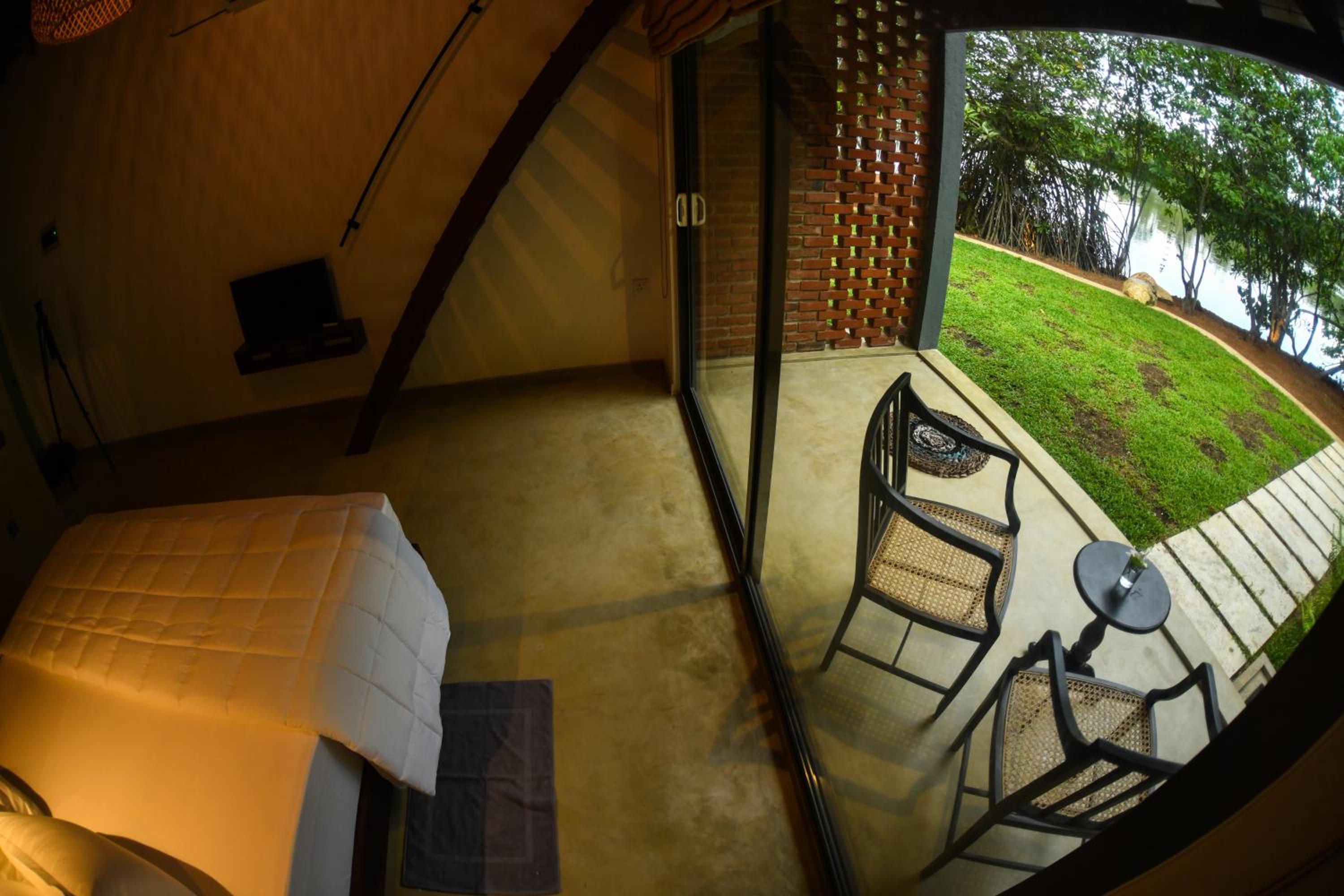 Family Room photo 2