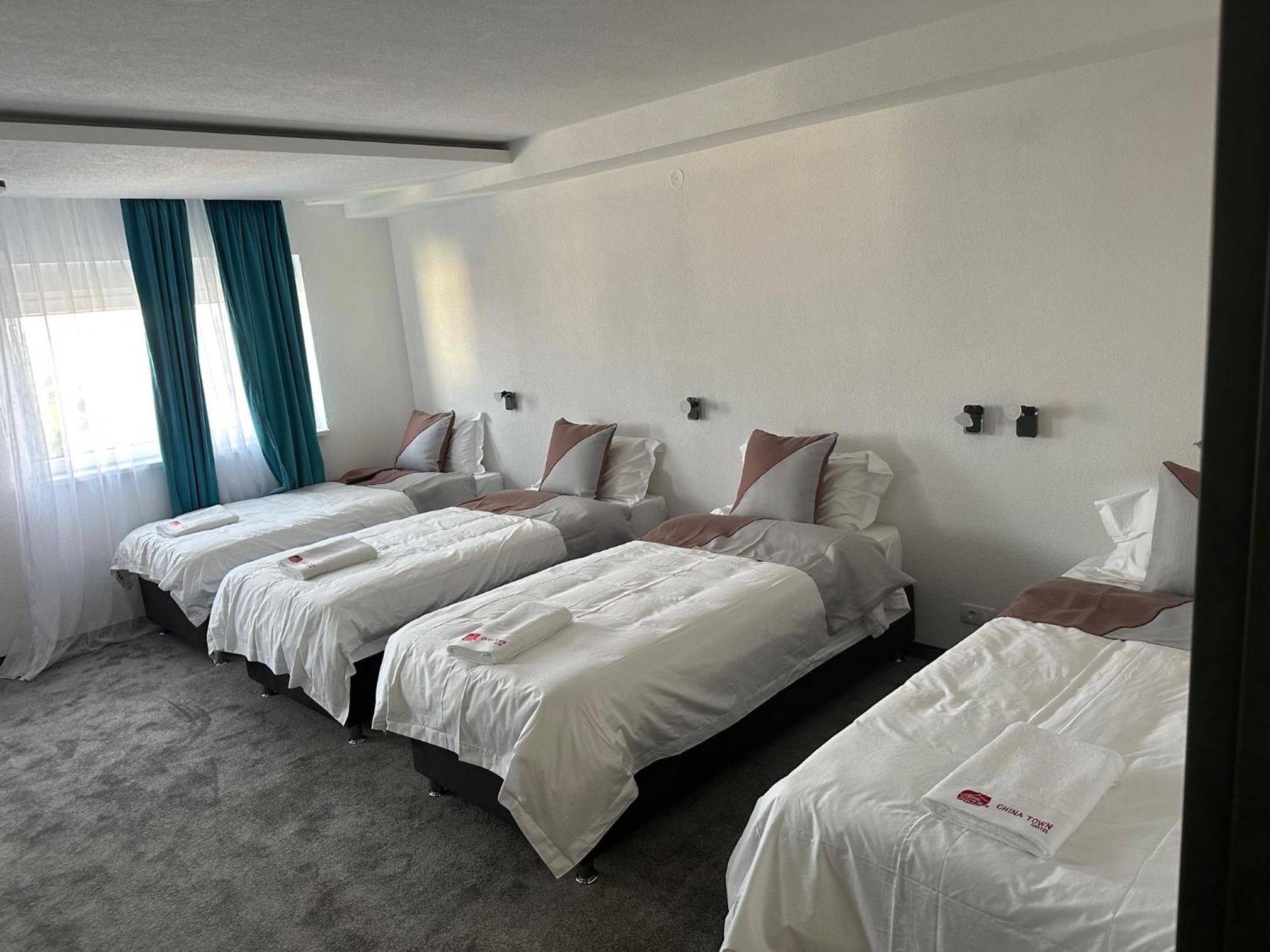 Economy Quadruple Room