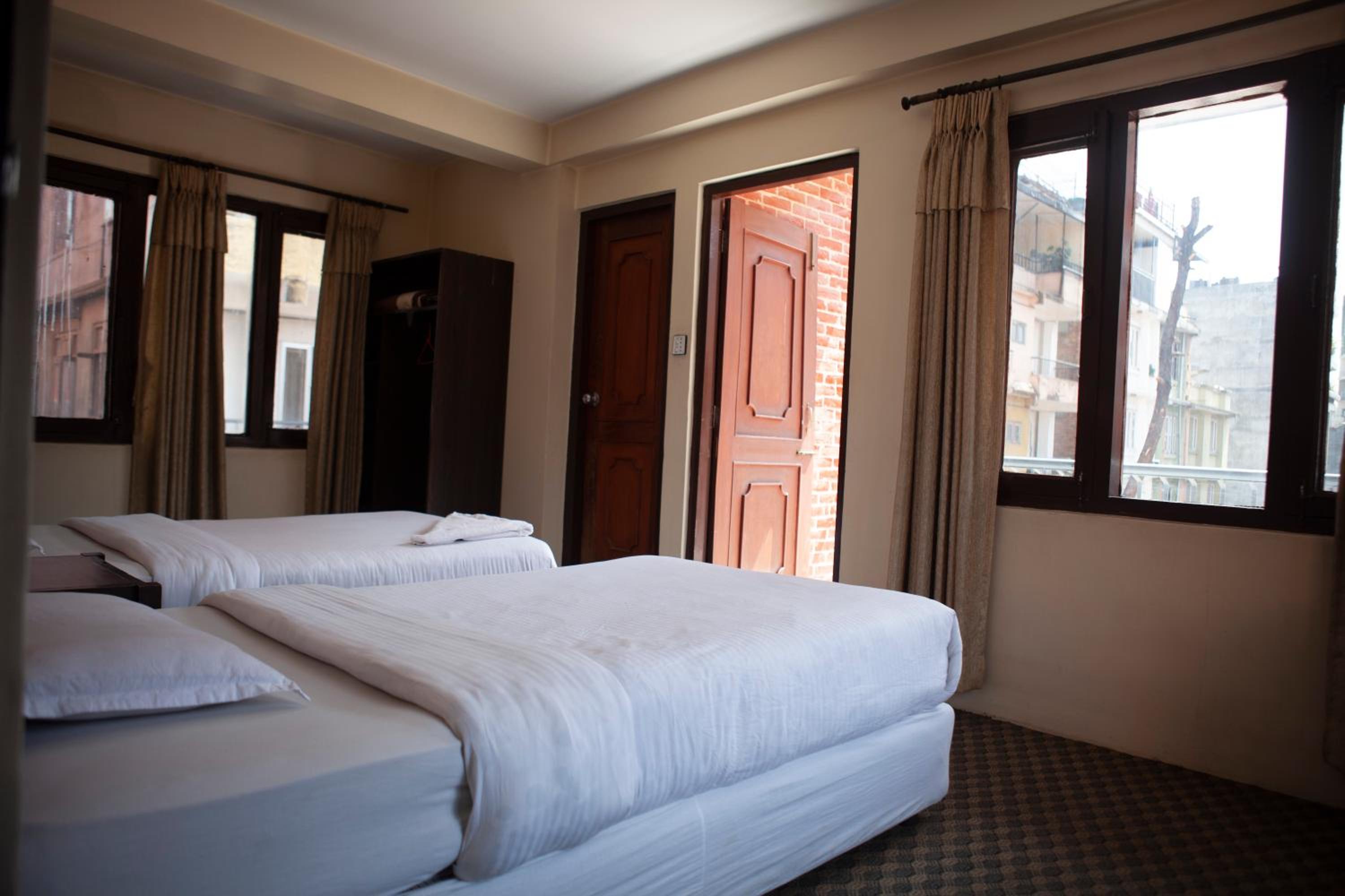 Deluxe Double Or Twin Room With Balcony