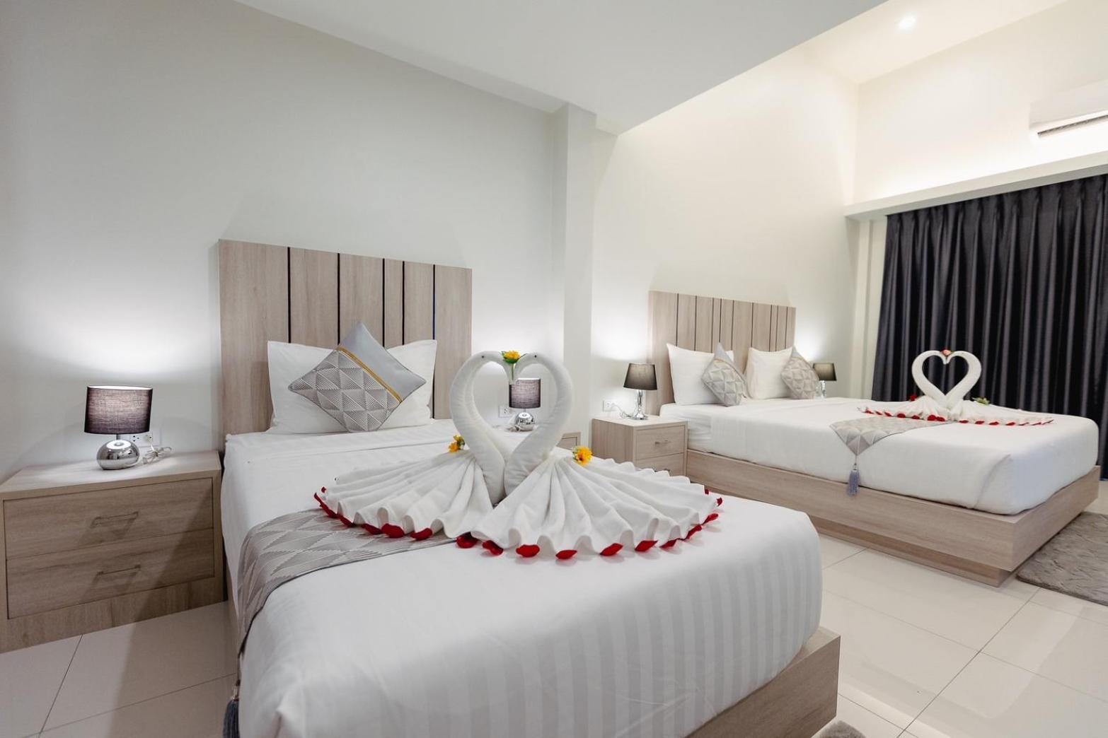 Suite with Terrace - Photo 1