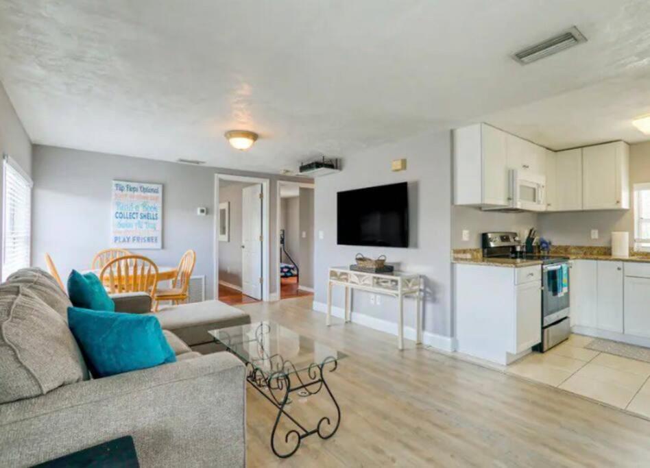 Two-Bedroom Apartment photo 1