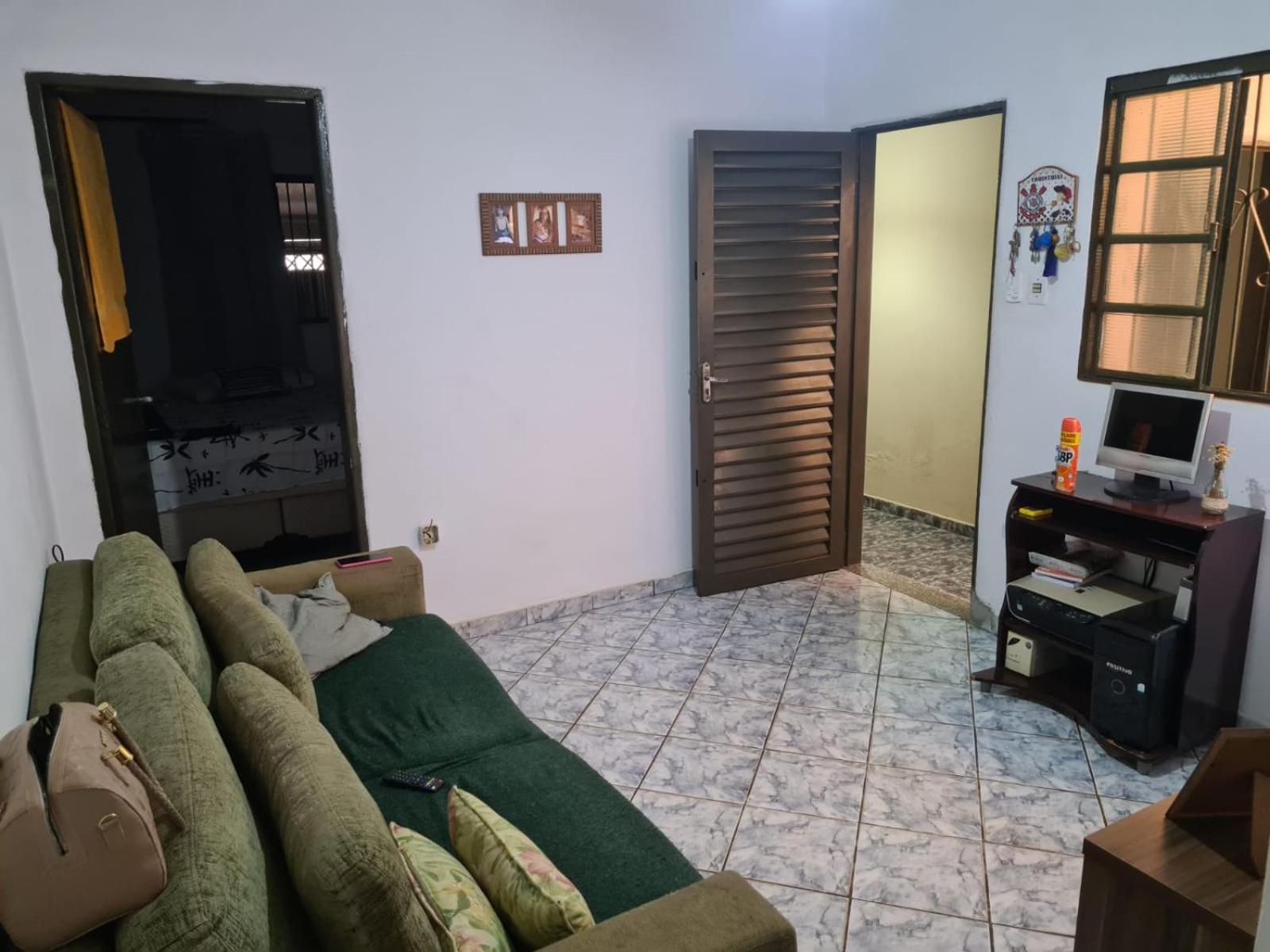 Two-Bedroom House photo 3