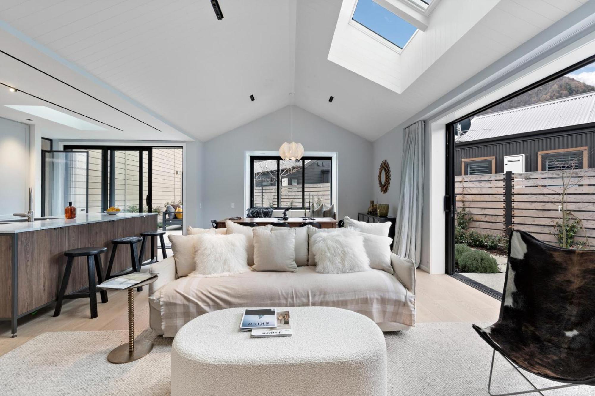 Three-Bedroom House photo 1