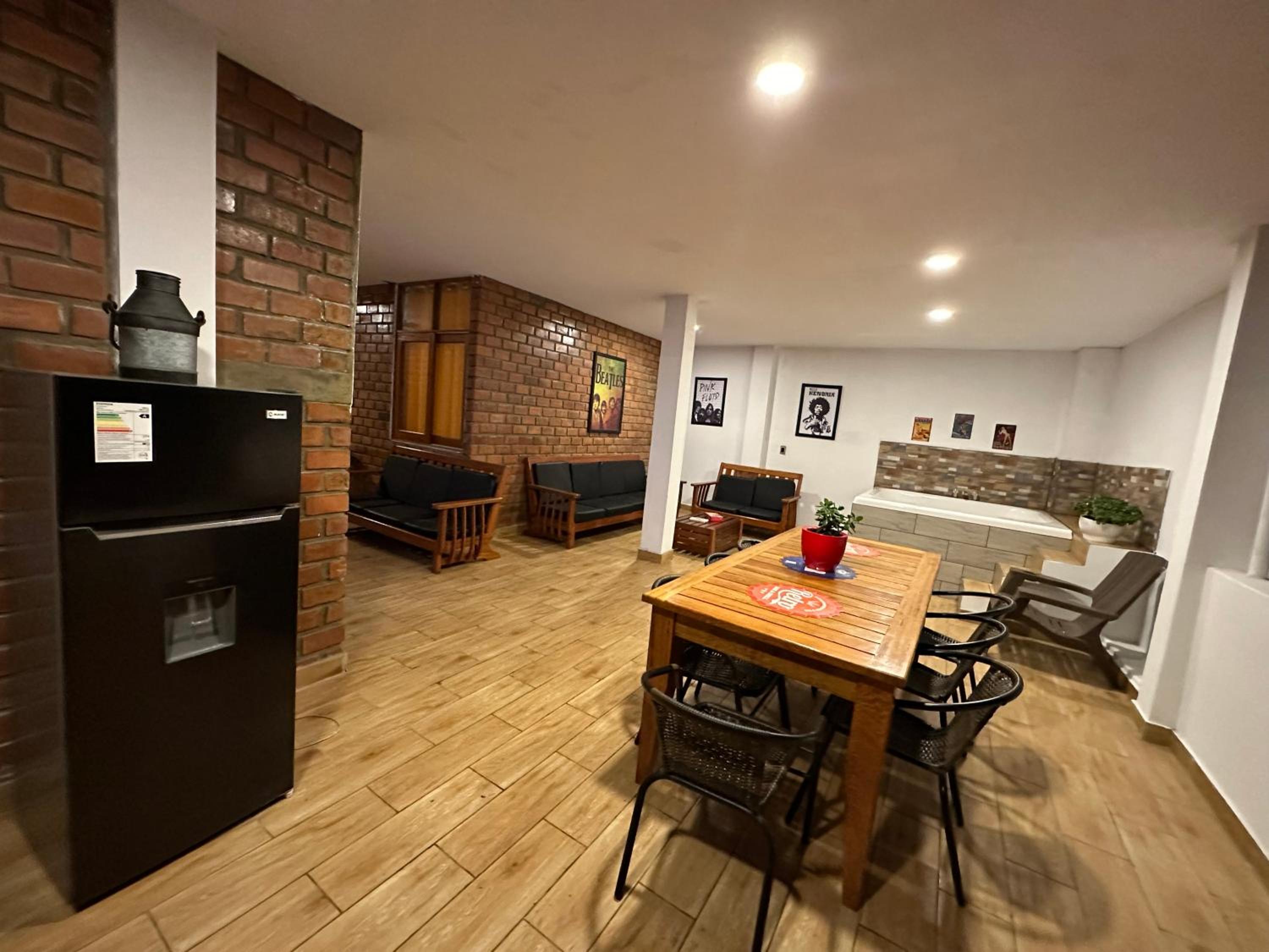 Family Room photo 2