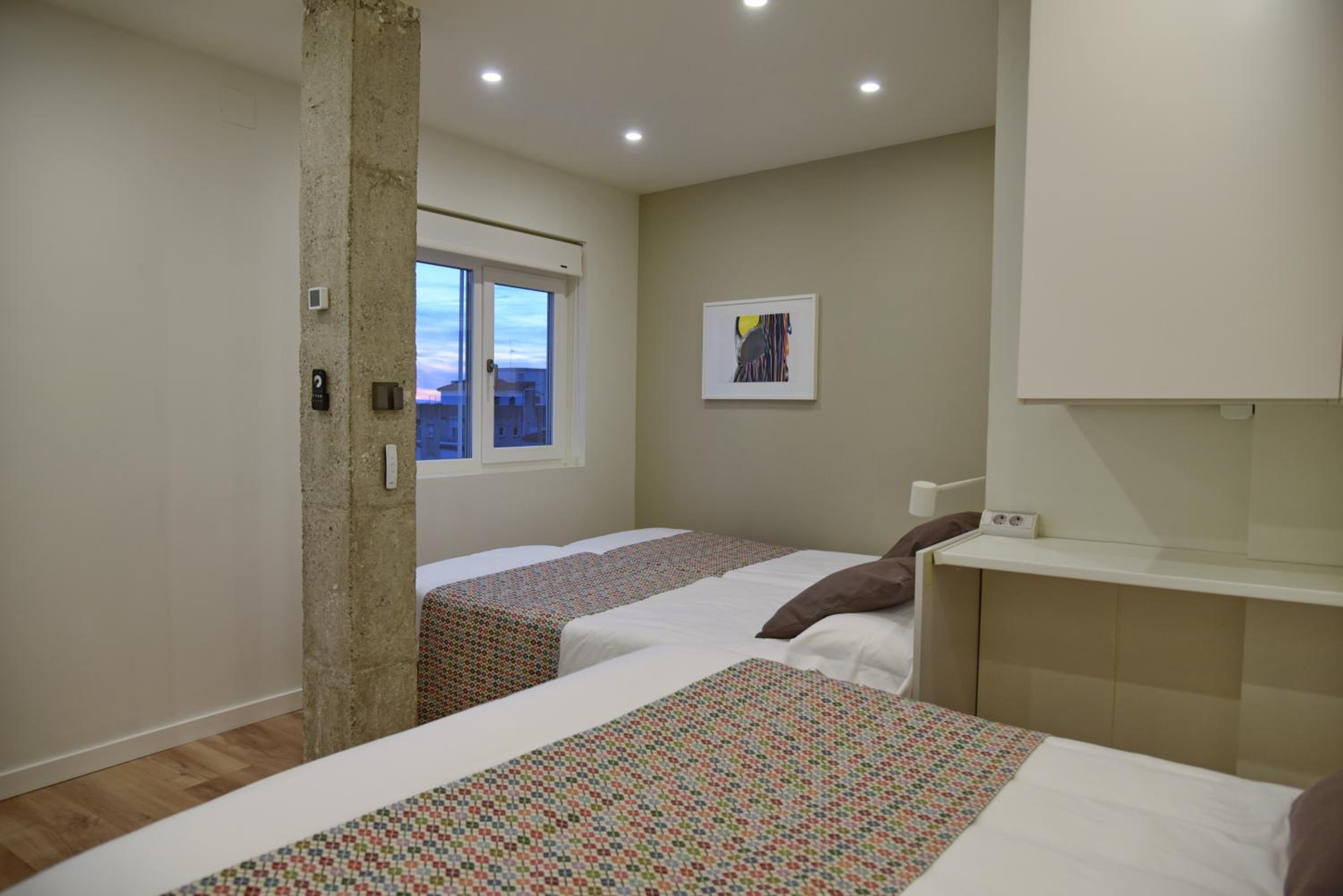 Apartamento de dos habitaciones con balcón y terraza