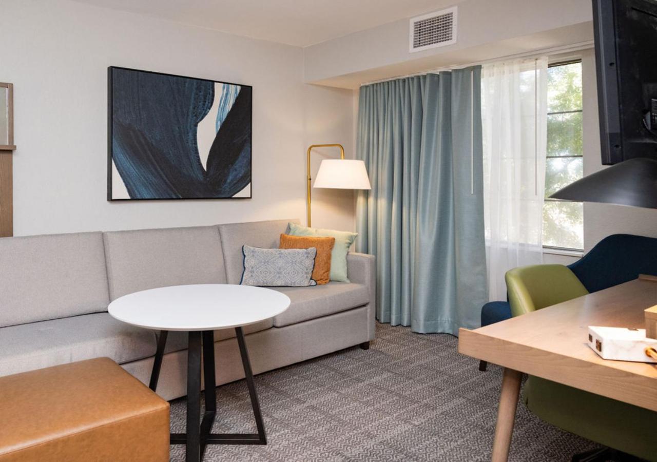 Two-Bedroom Suite - Non-Smoking