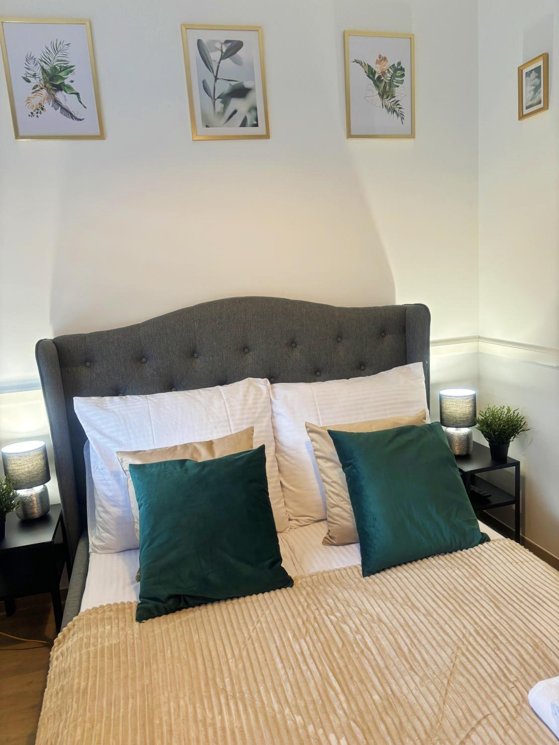 Economy Double Room photo 1