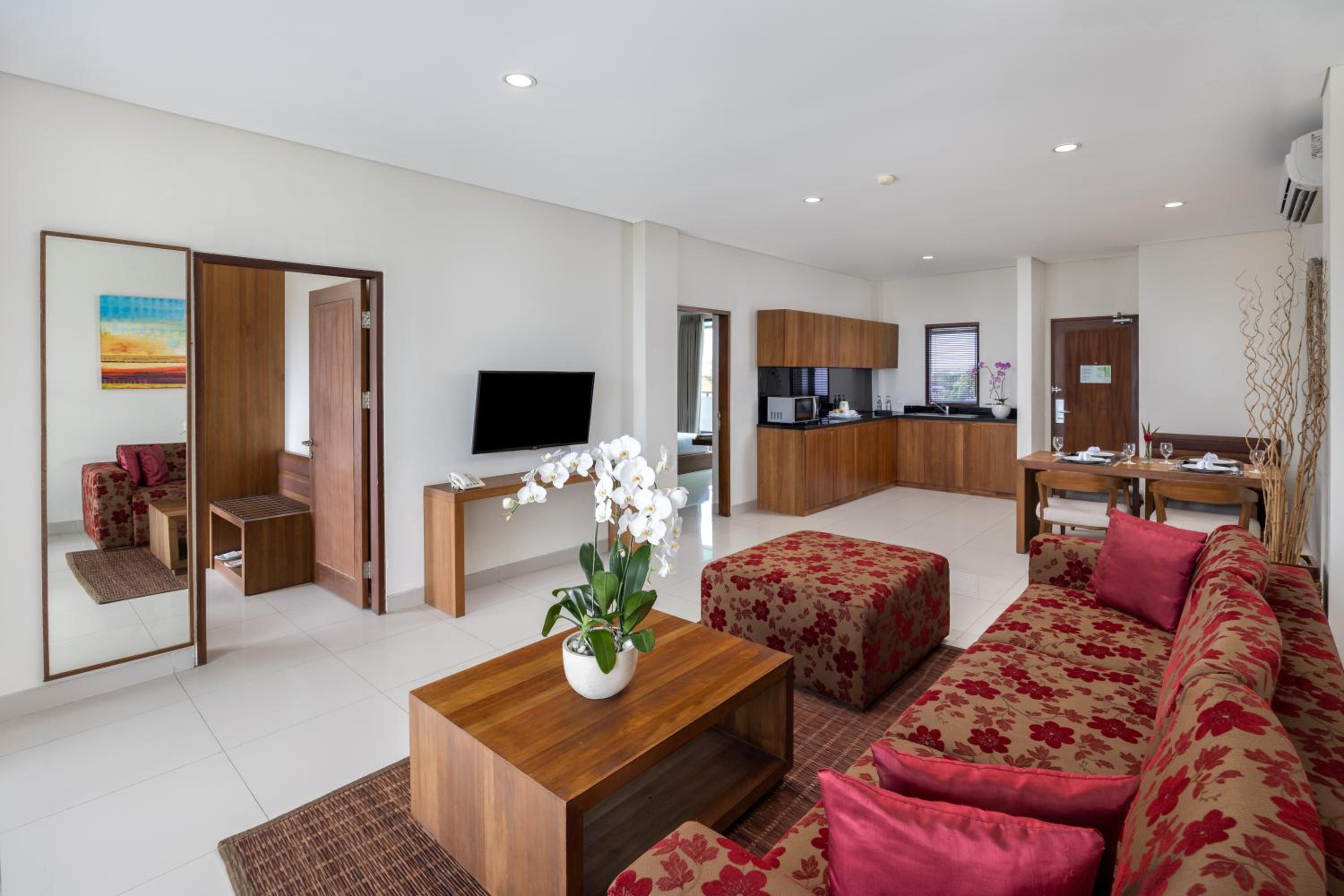 Two-Bedroom Suite photo 1