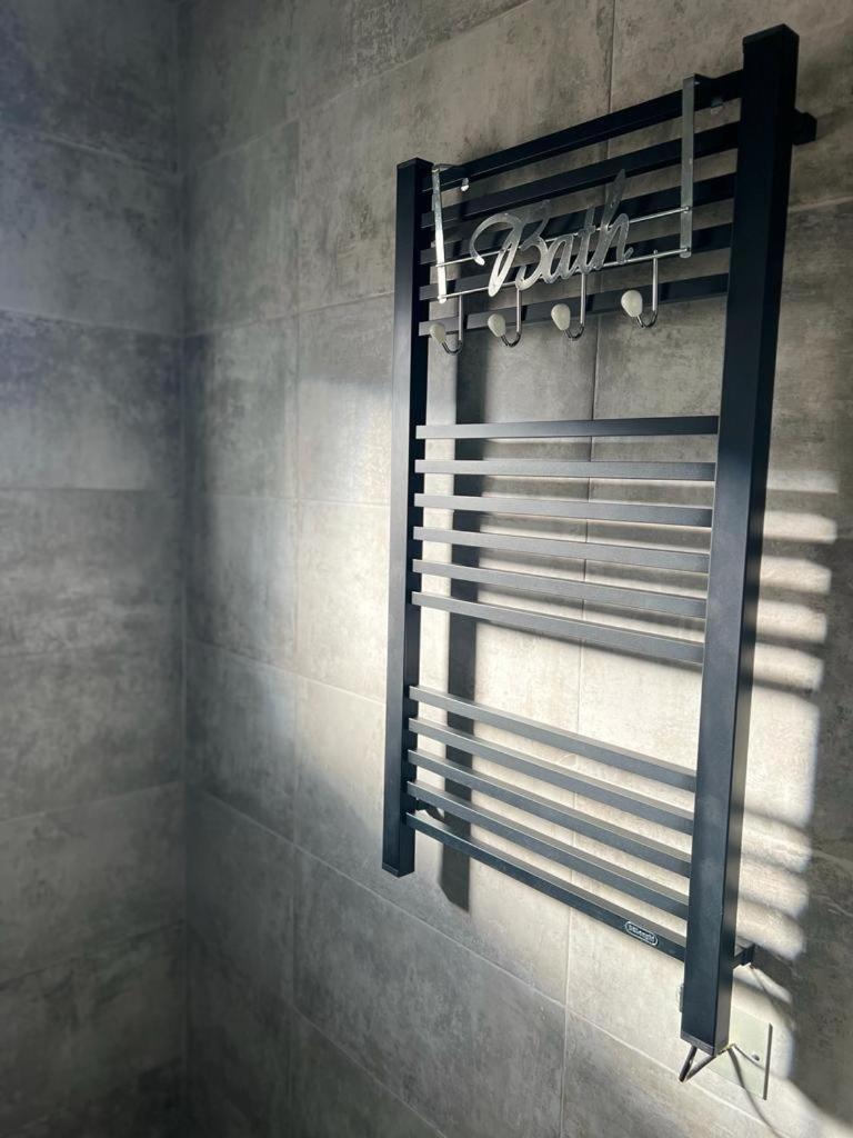 One-Bedroom Apartment - Photo 31