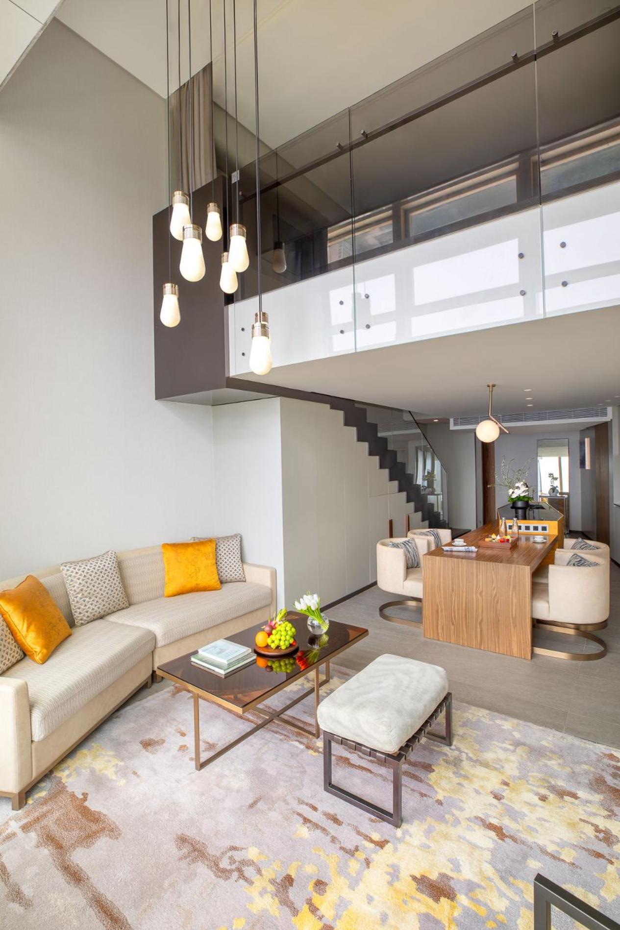 Signature Loft Suite-Free Mini Bar - Photo 2