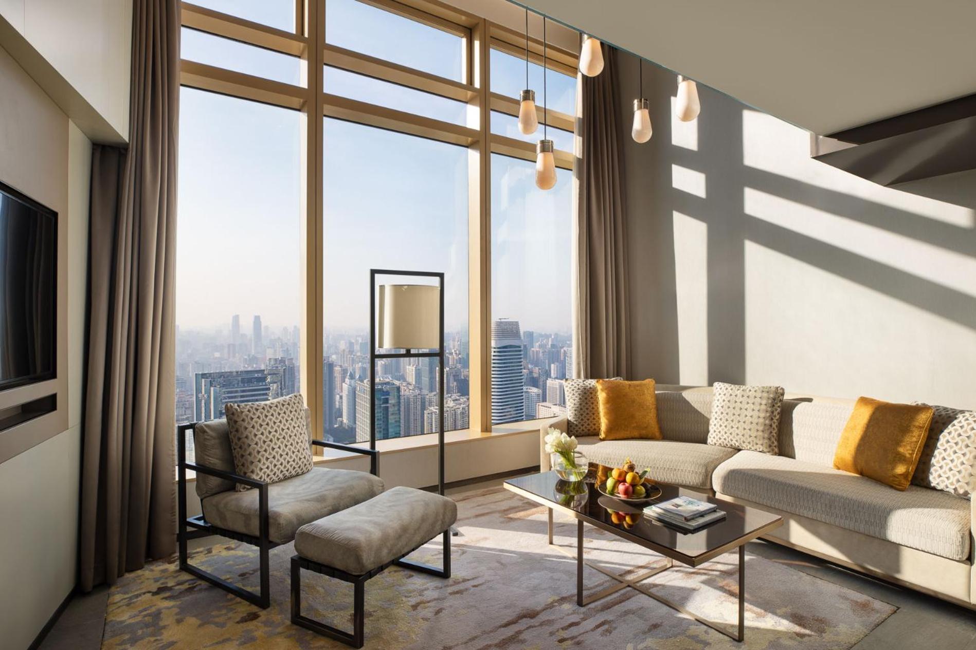 Signature Loft Suite-Free Mini Bar - Photo 5