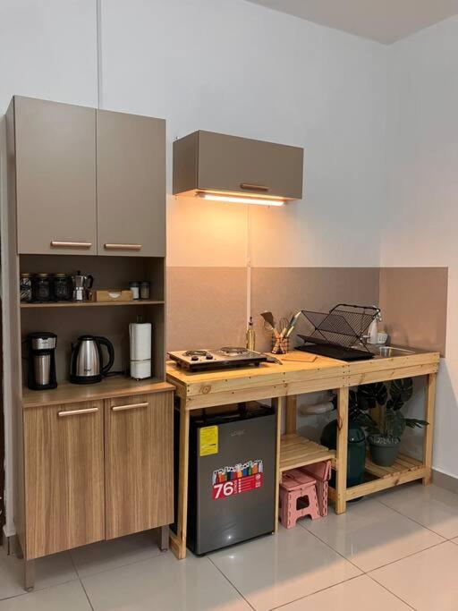 One-Bedroom Apartment photo 2