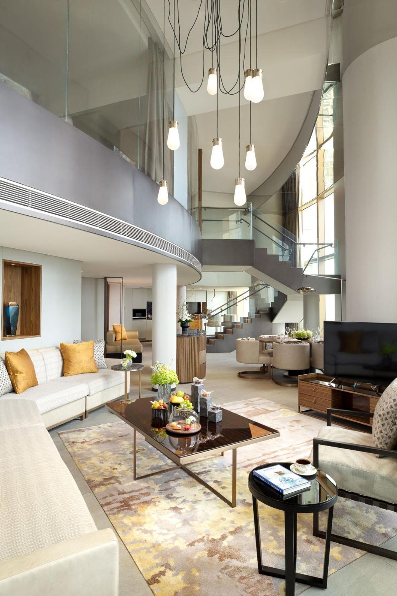 Pearl Loft Suite