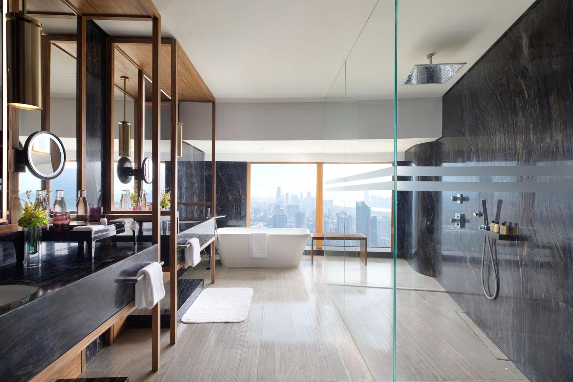 Pearl Loft Suite