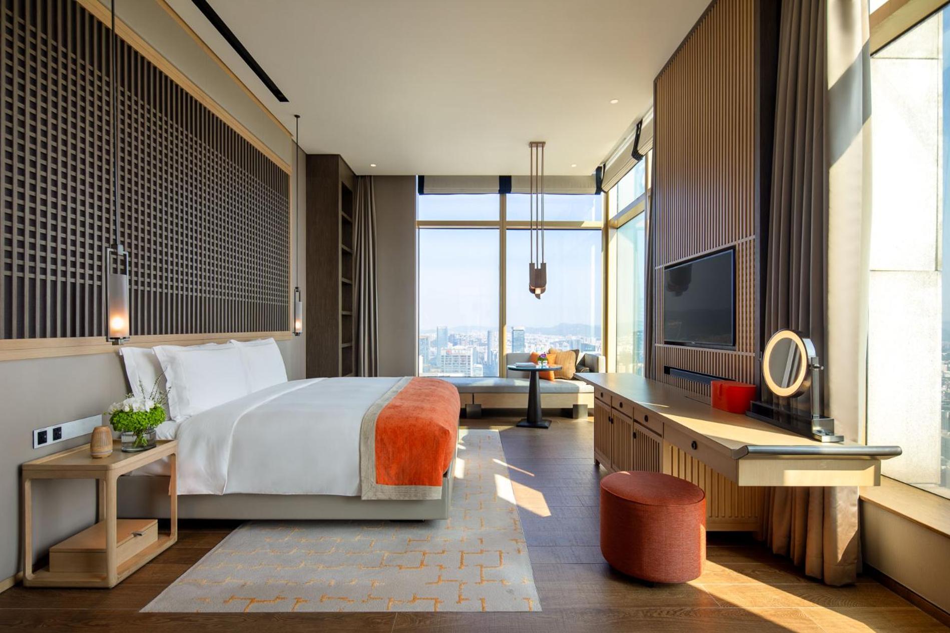 Chairman Suite