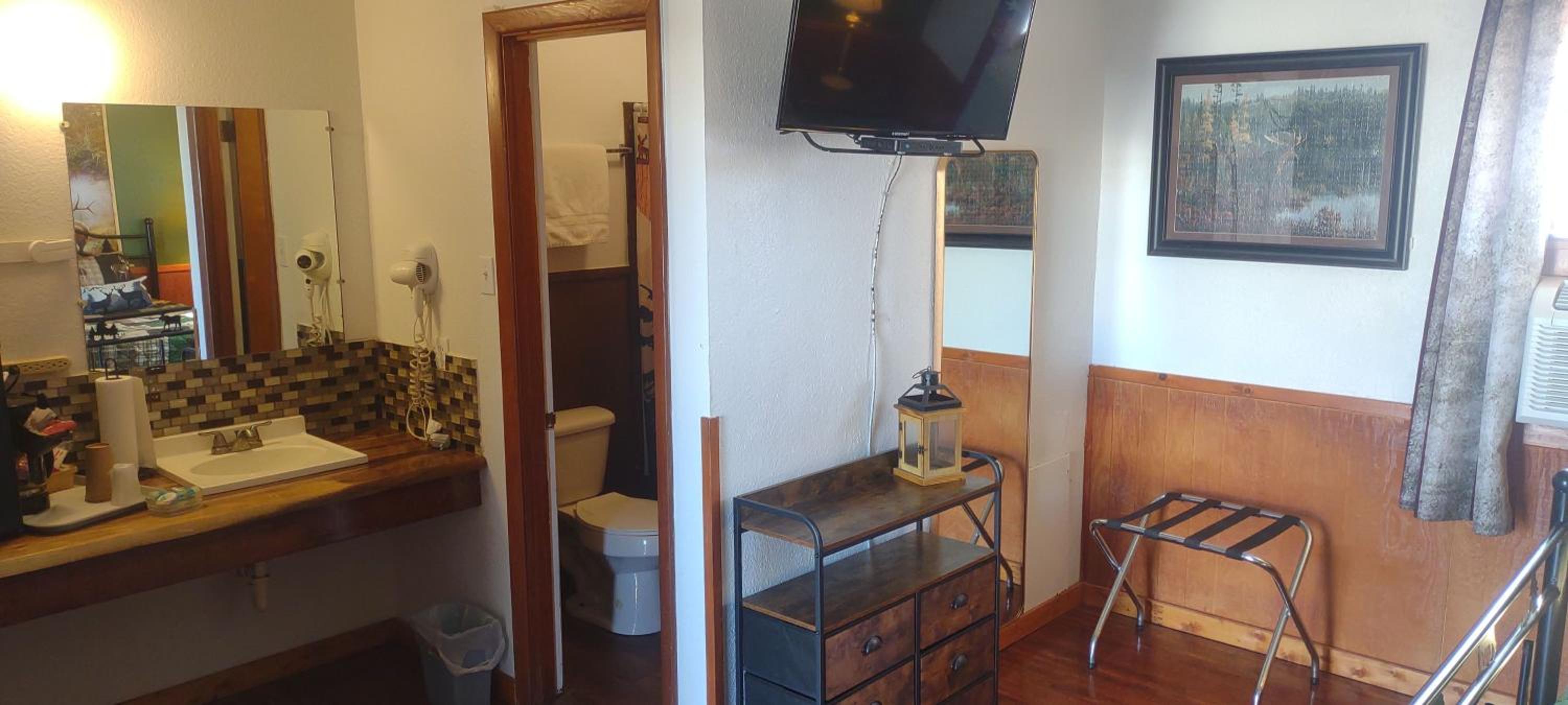 Deluxe Family Room photo 2