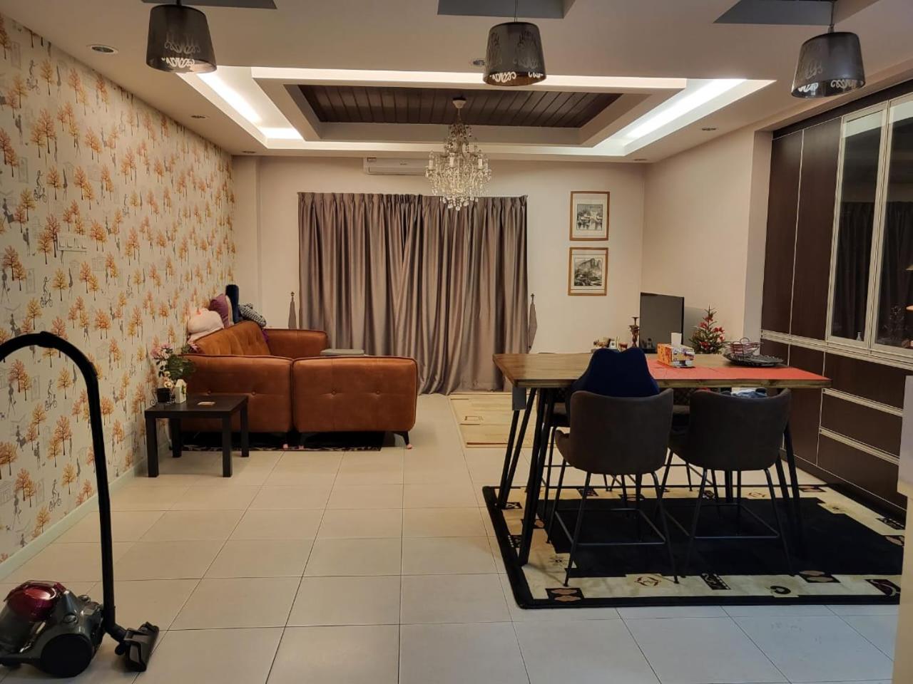 One-Bedroom House photo 3