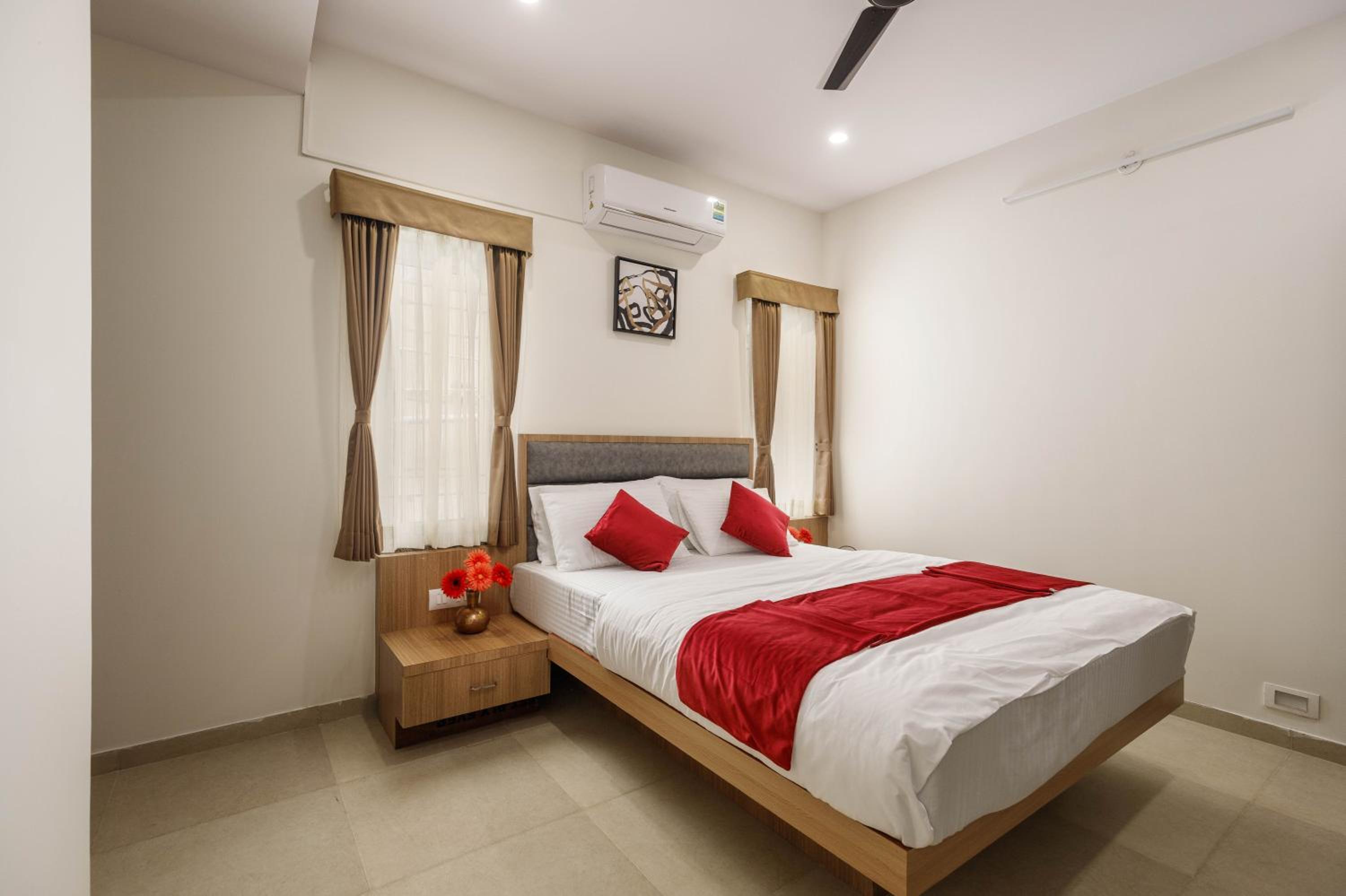 Studio Apartment - Photo 9