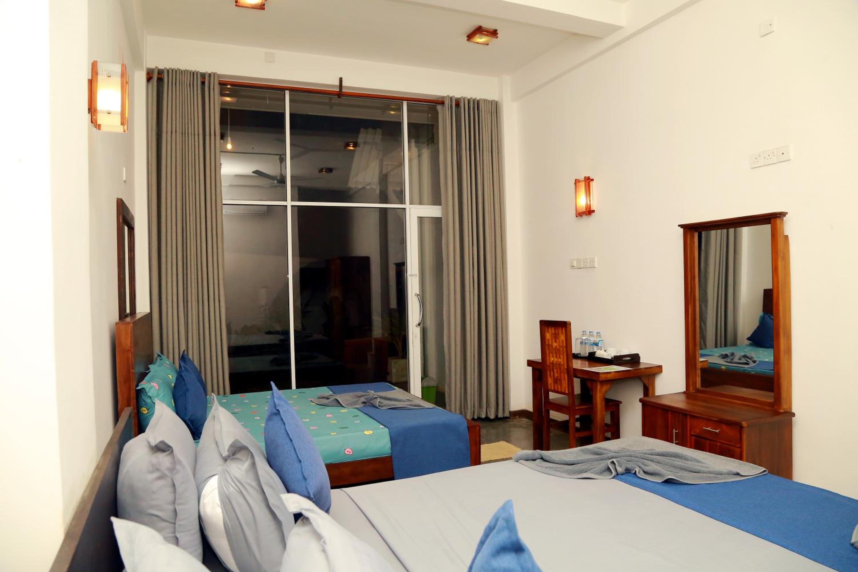 Deluxe Family Suite