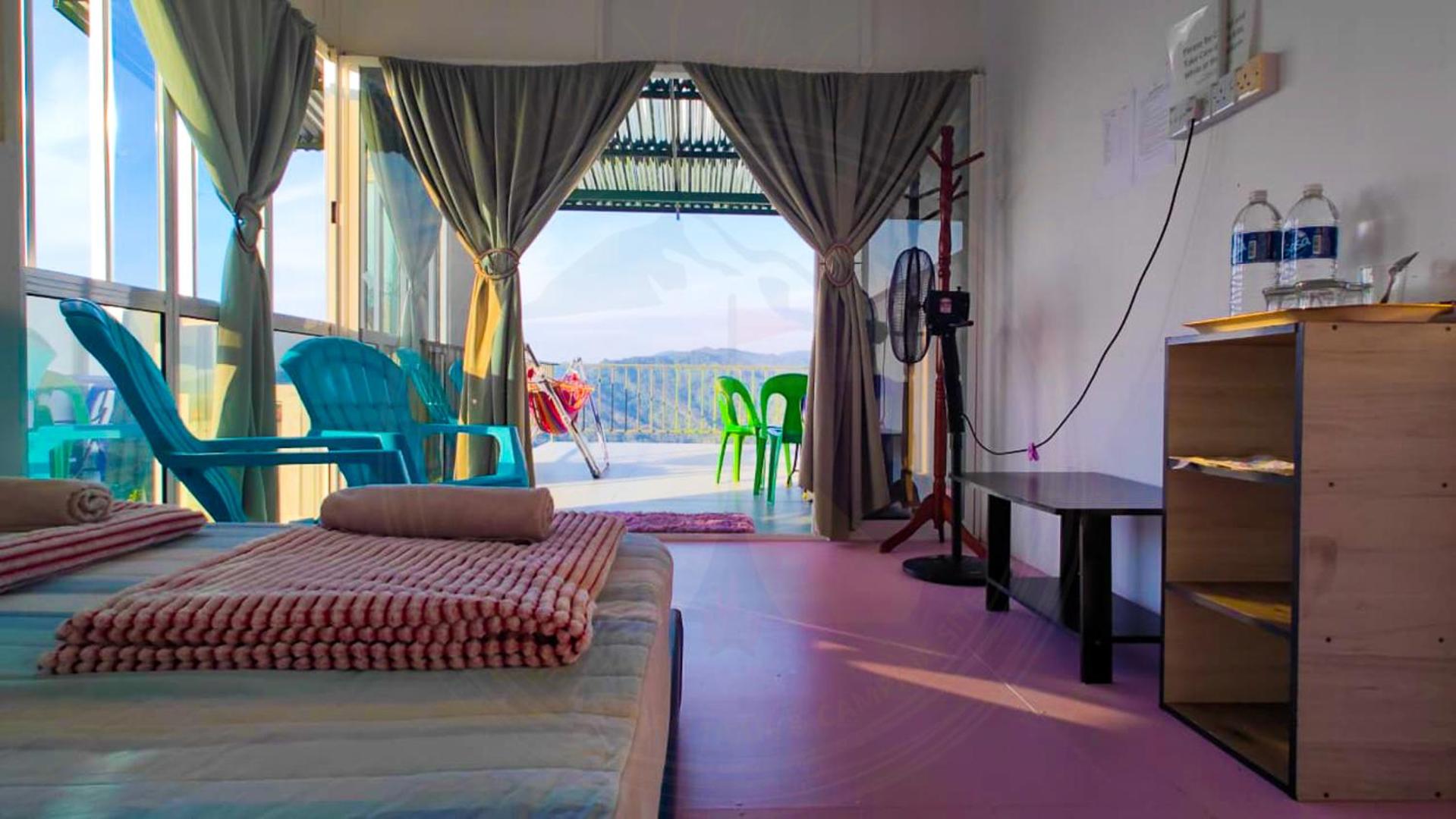Double Room with Pool View photo 3