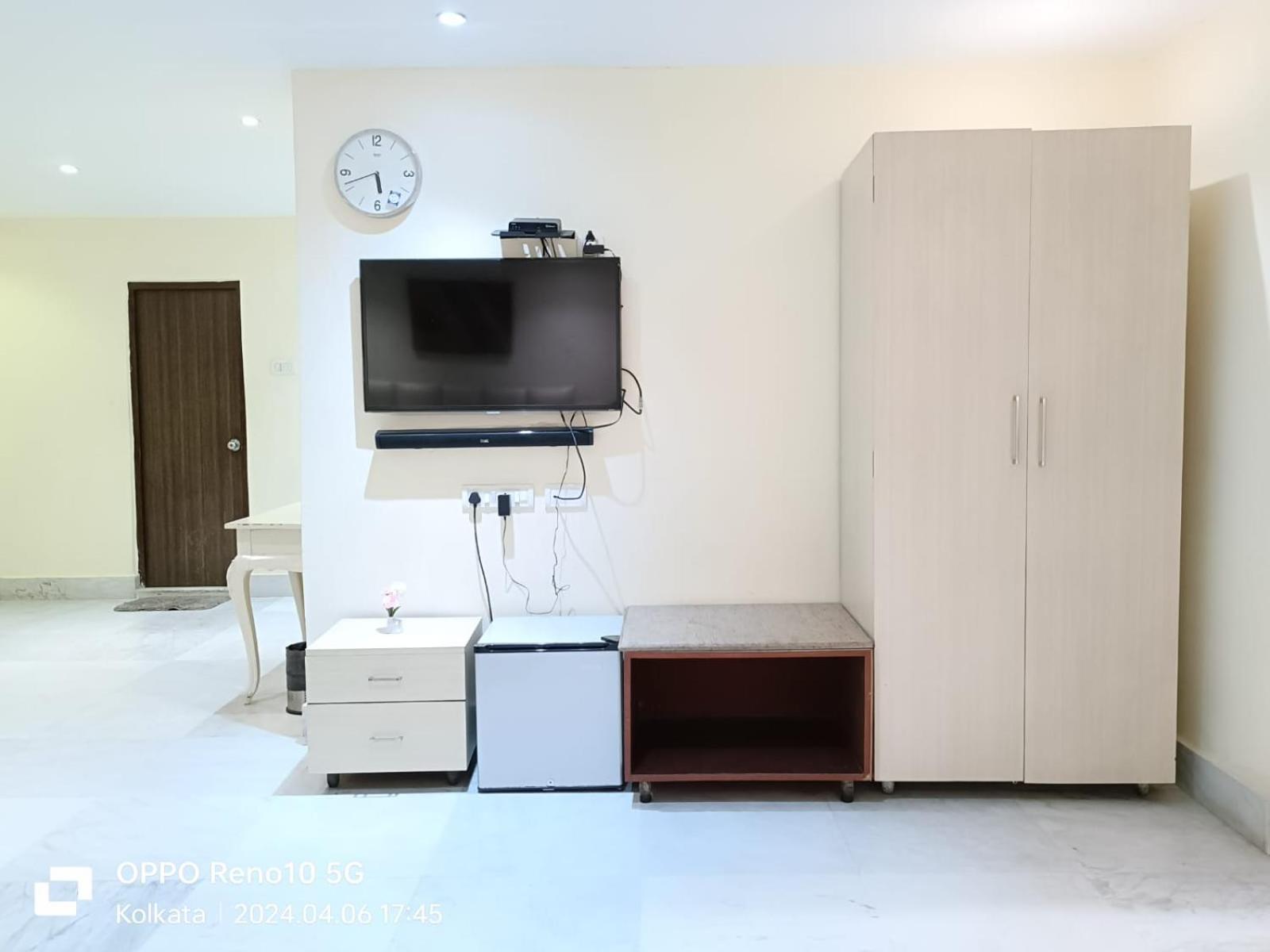Deluxe Double Room - Photo 18