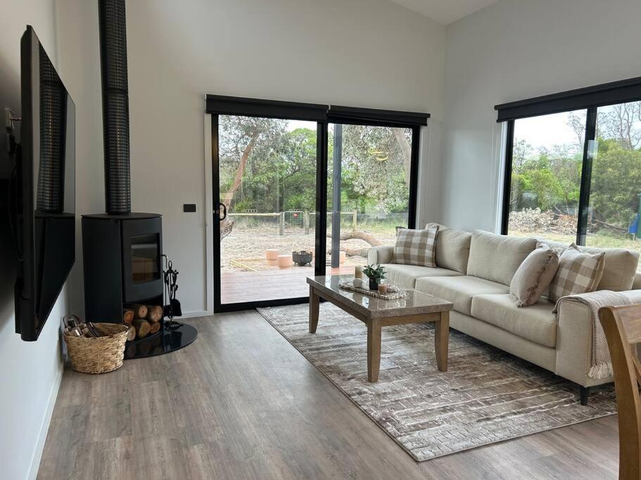 Three-Bedroom House photo 1