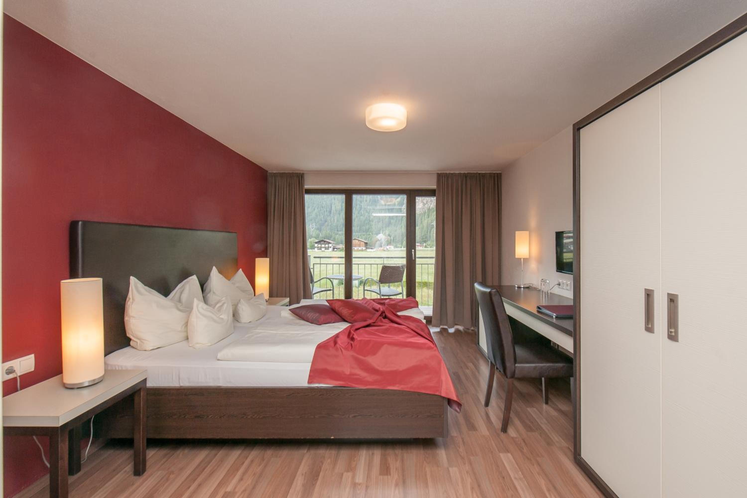 Premium Double Room photo 3