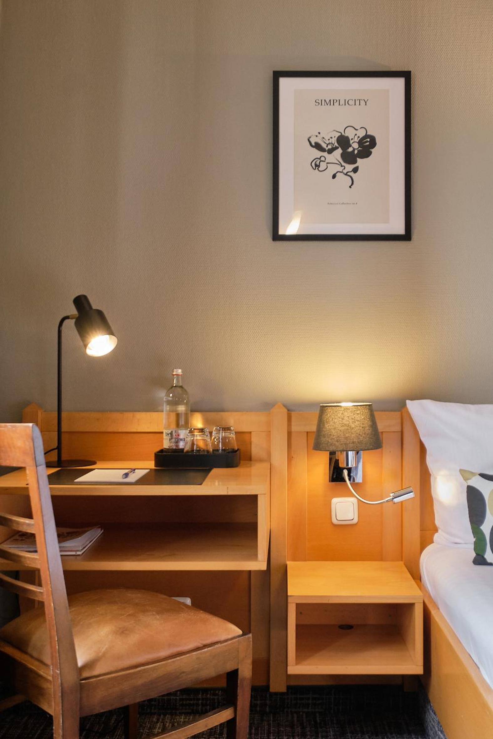 Double Room - Photo 8