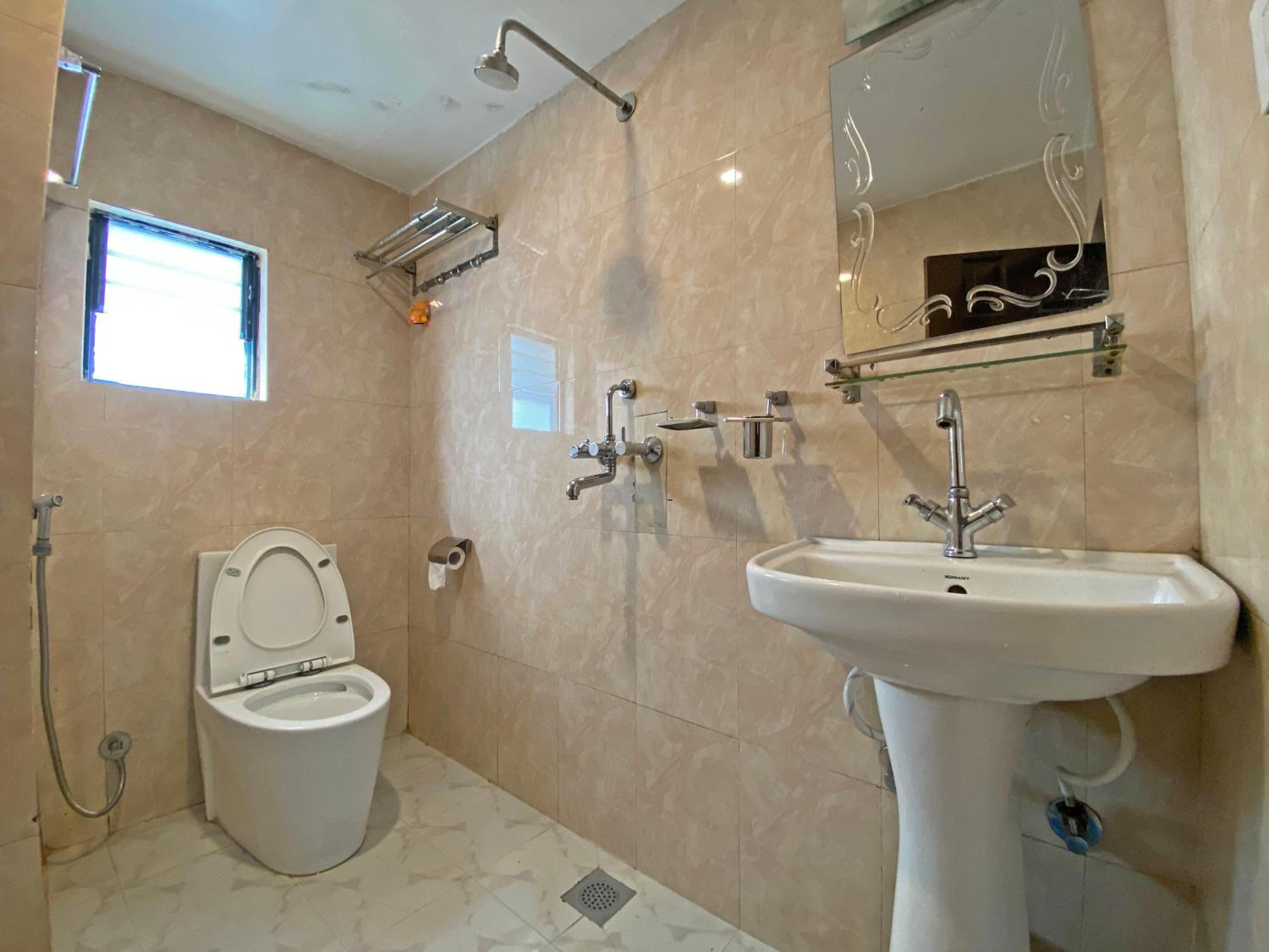 Deluxe Triple Room - Photo 14